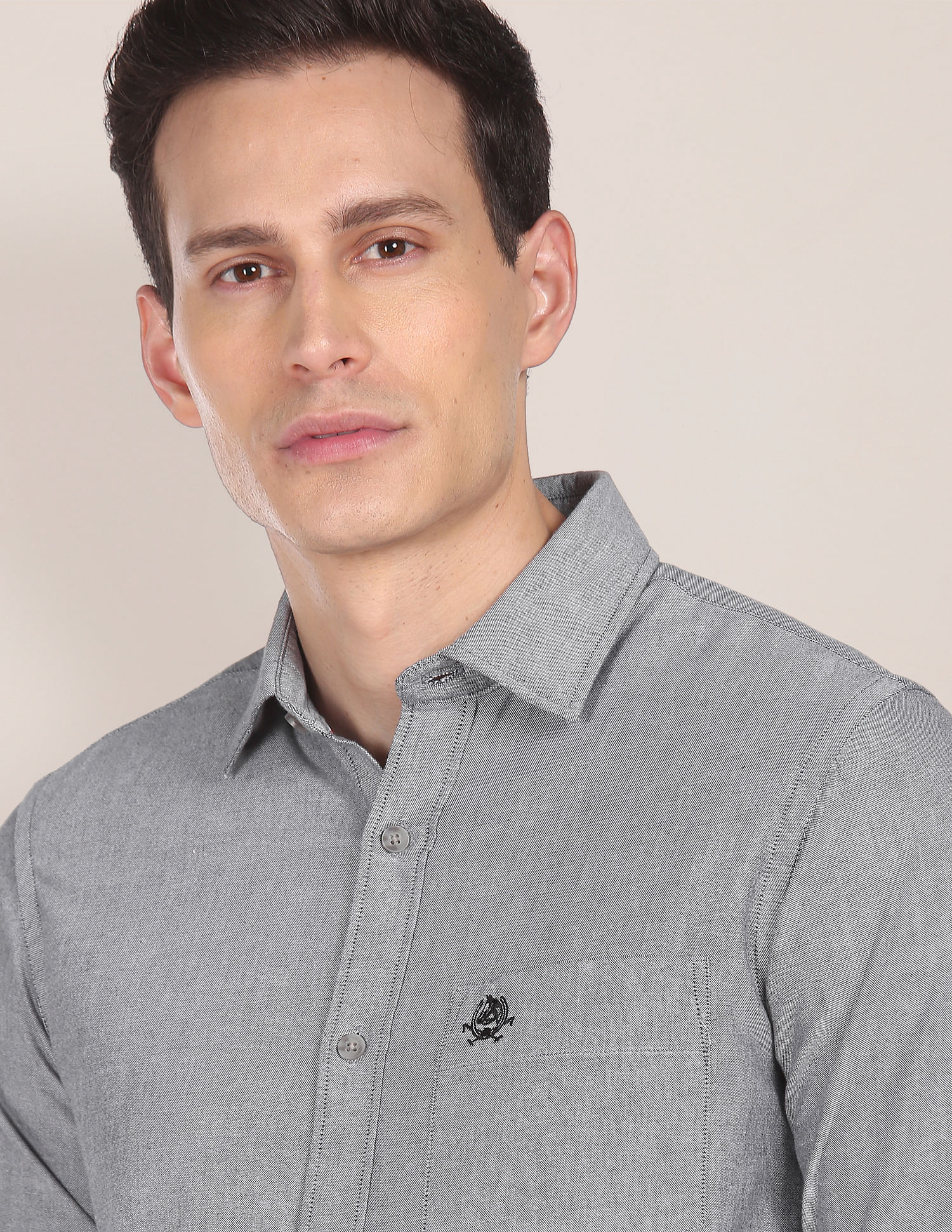 Rounded Cuff Cotton Solid Casual Shirt - Image 7