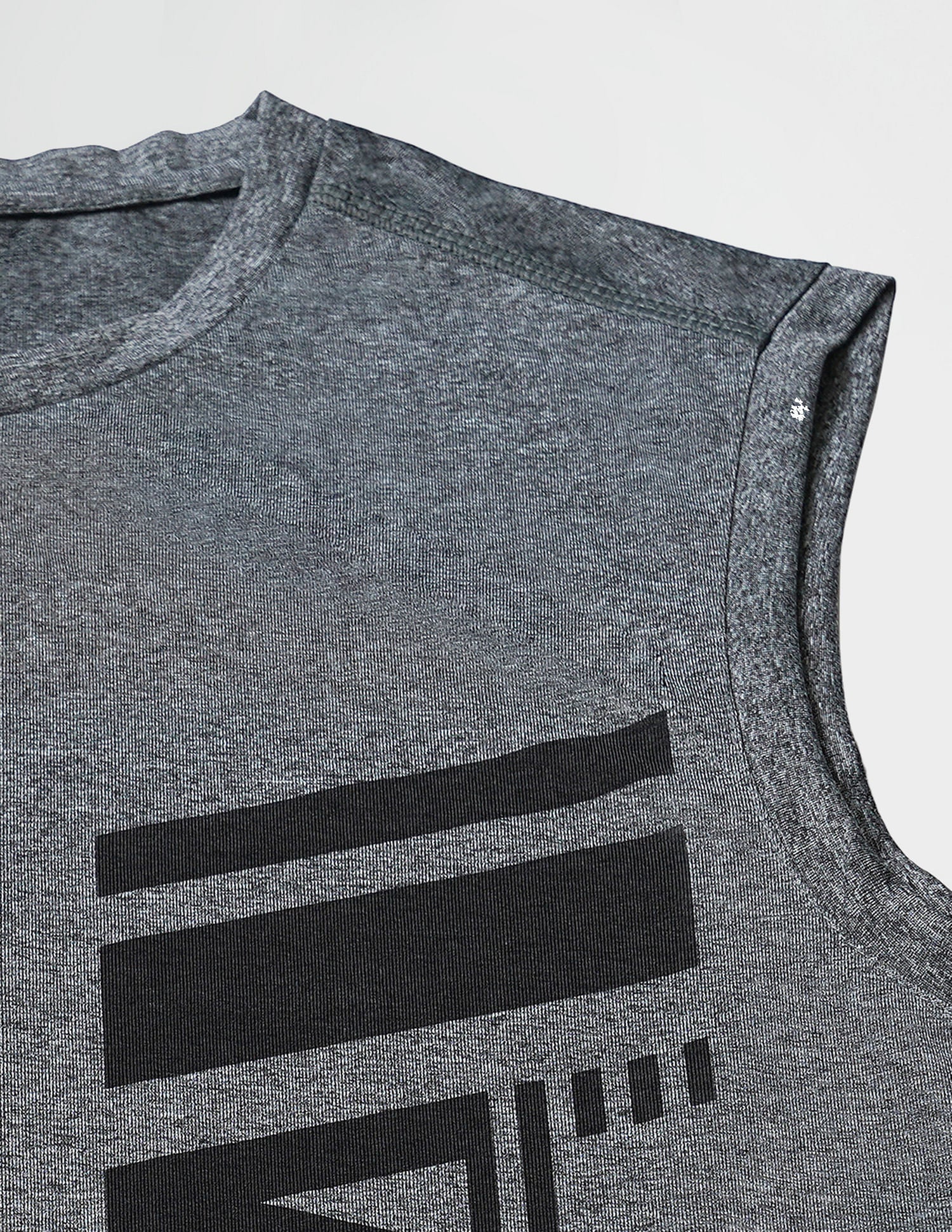 Sleeveless Brand Print Polyester I711 Vest - Pack Of 1 - Image 5