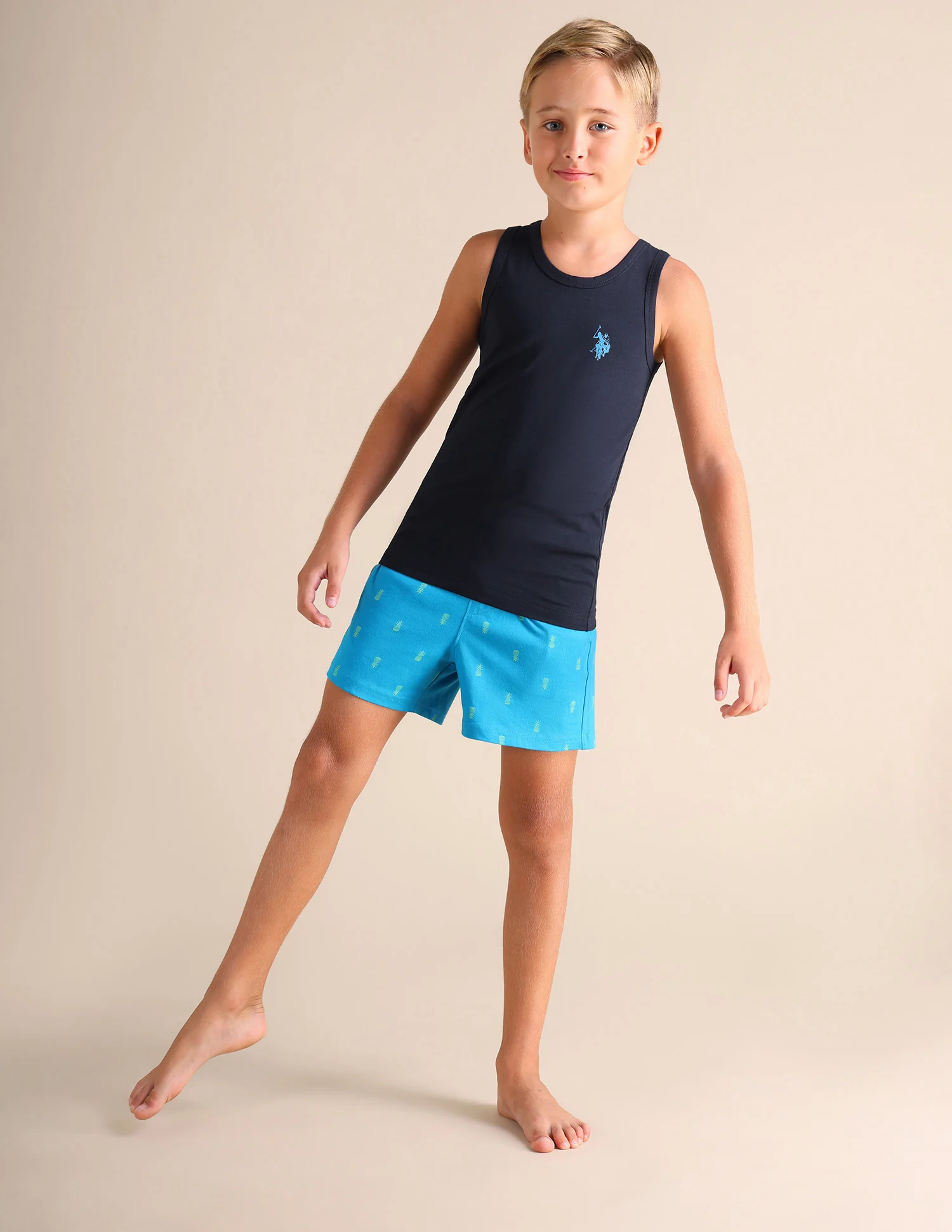 Sleeveless Solid EKV02 Cotton Vest - Pack Of 2 - Image 3