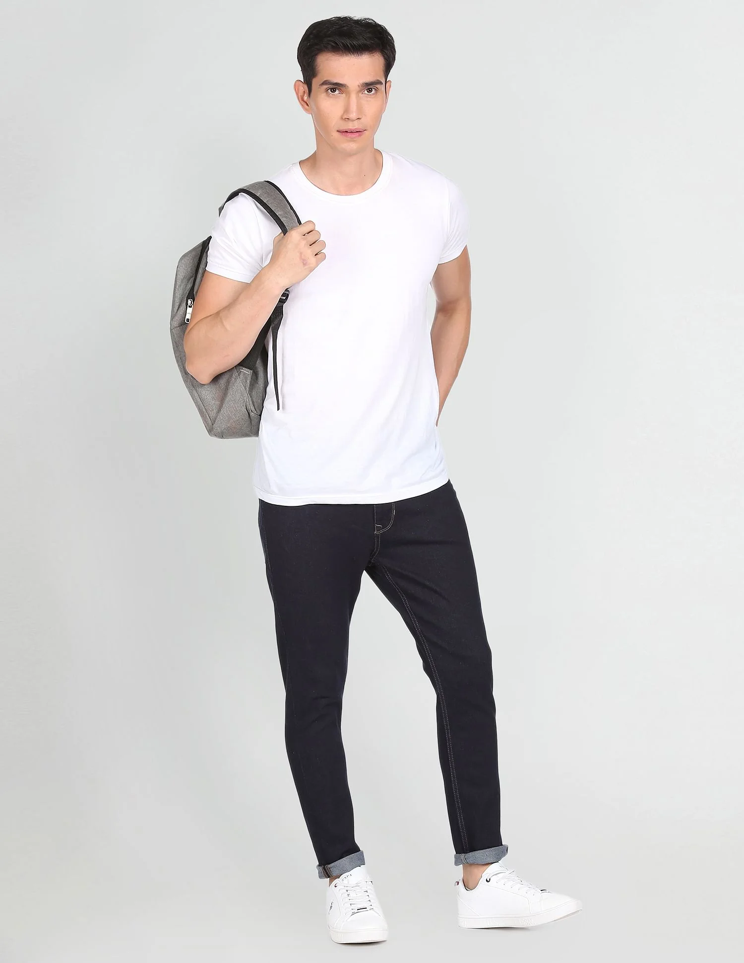Slim Fit Rinsed Jeans - Image 3