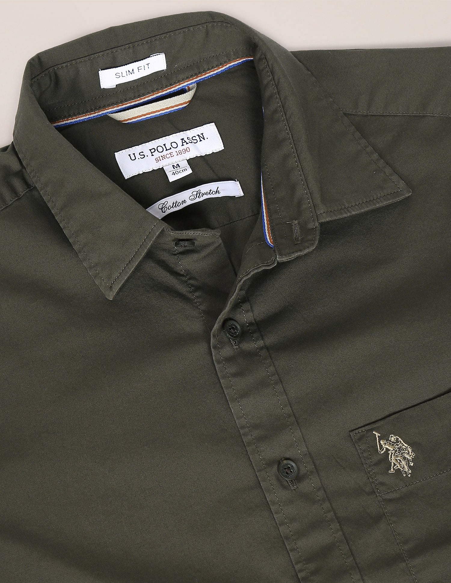 Slim Fit Solid Casual Shirt - Image 2