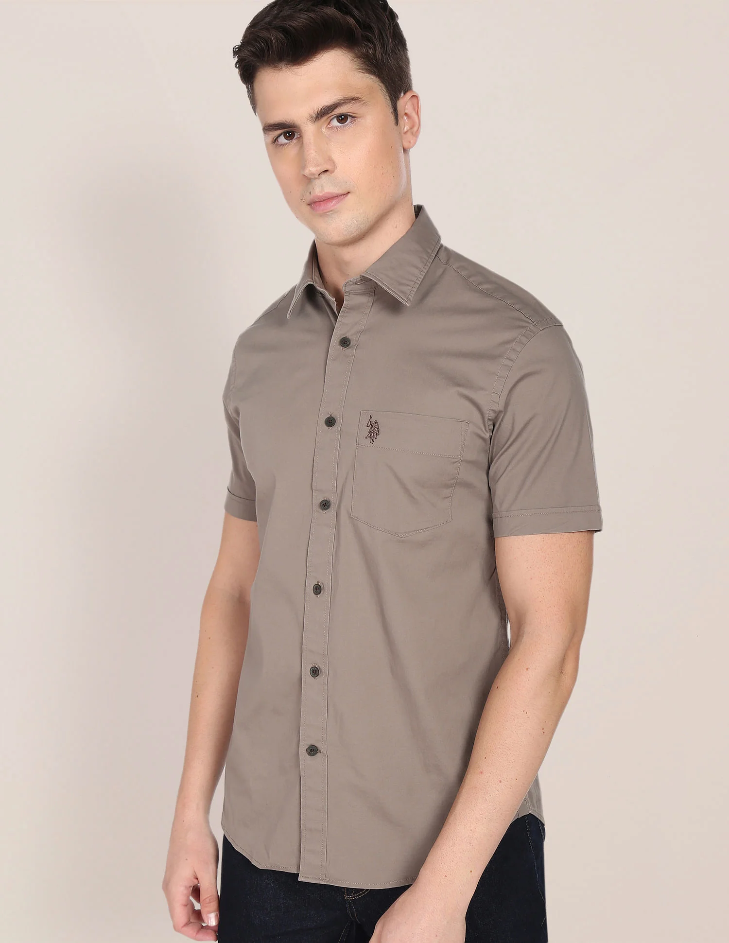 Slim Fit Solid Casual Shirt - Image 6