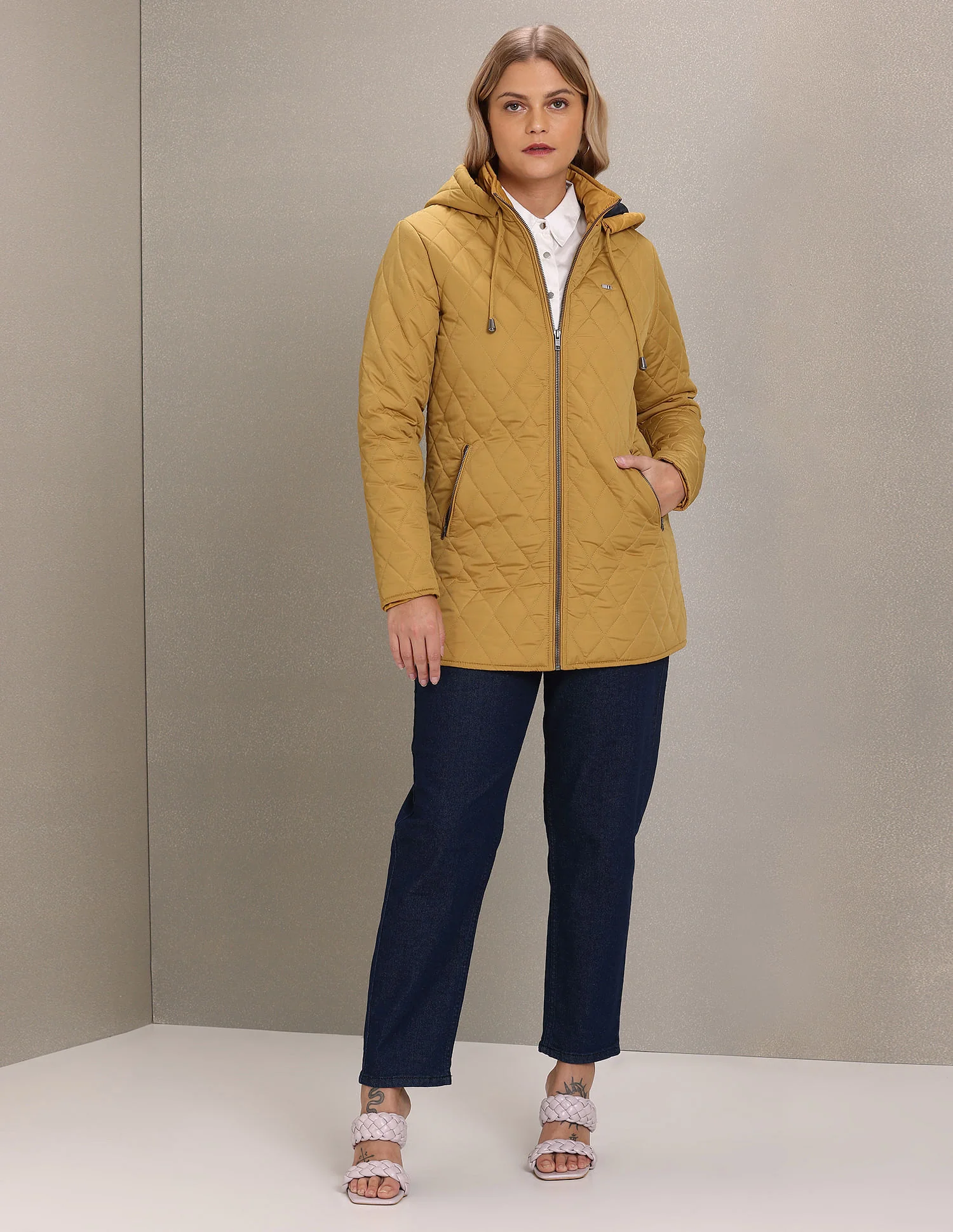 Solid High Neck Quilted Jacket - Image 3
