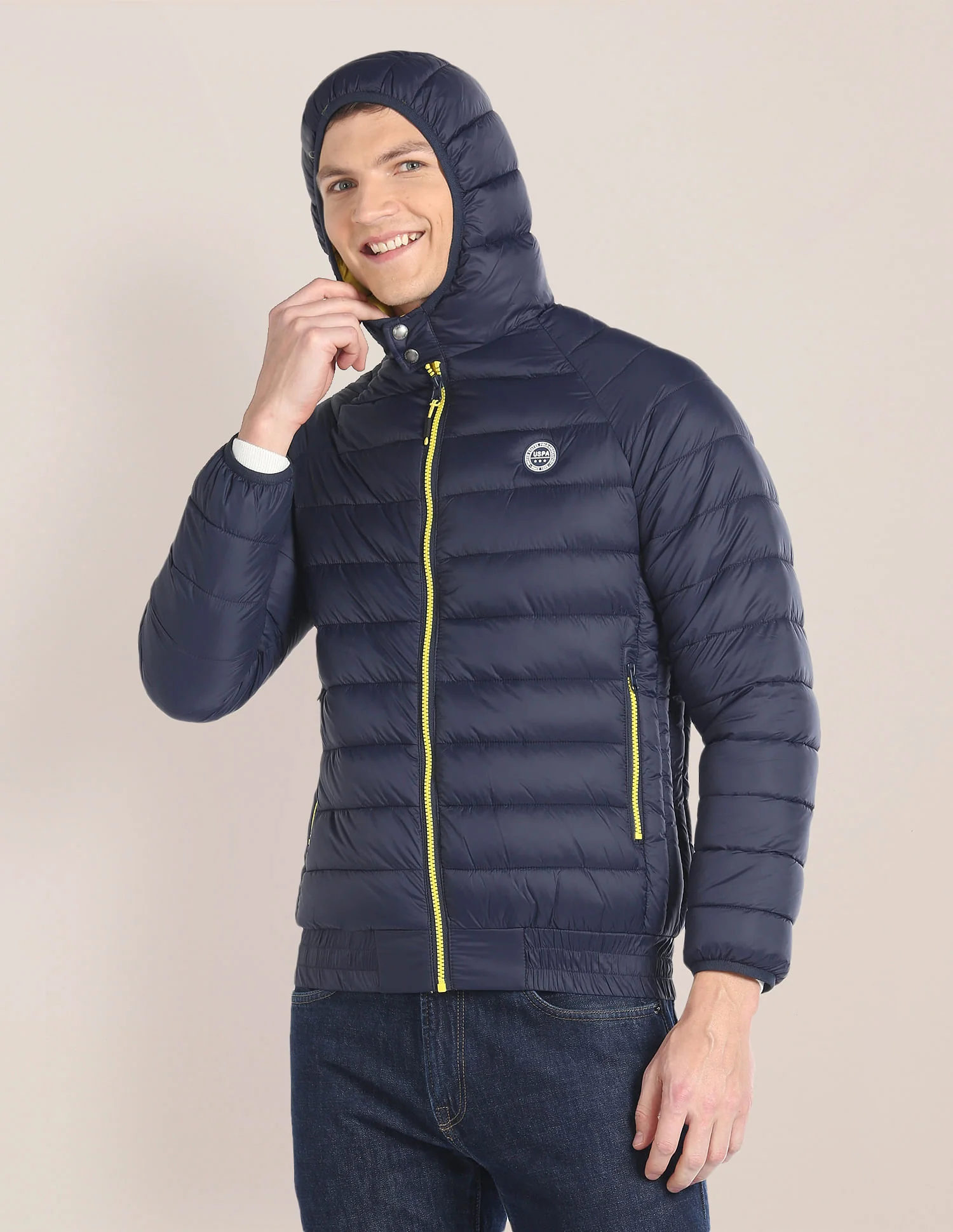 Solid Hooded Puffer Jacket - Image 4