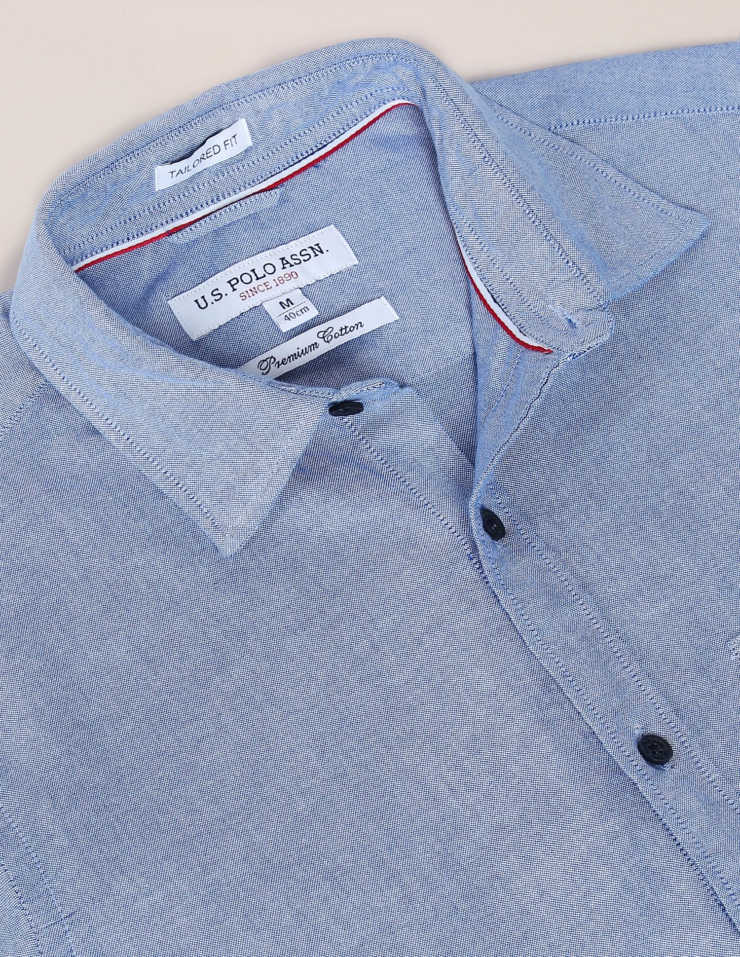 Solid Spread Collar Casual Shirt - Image 2