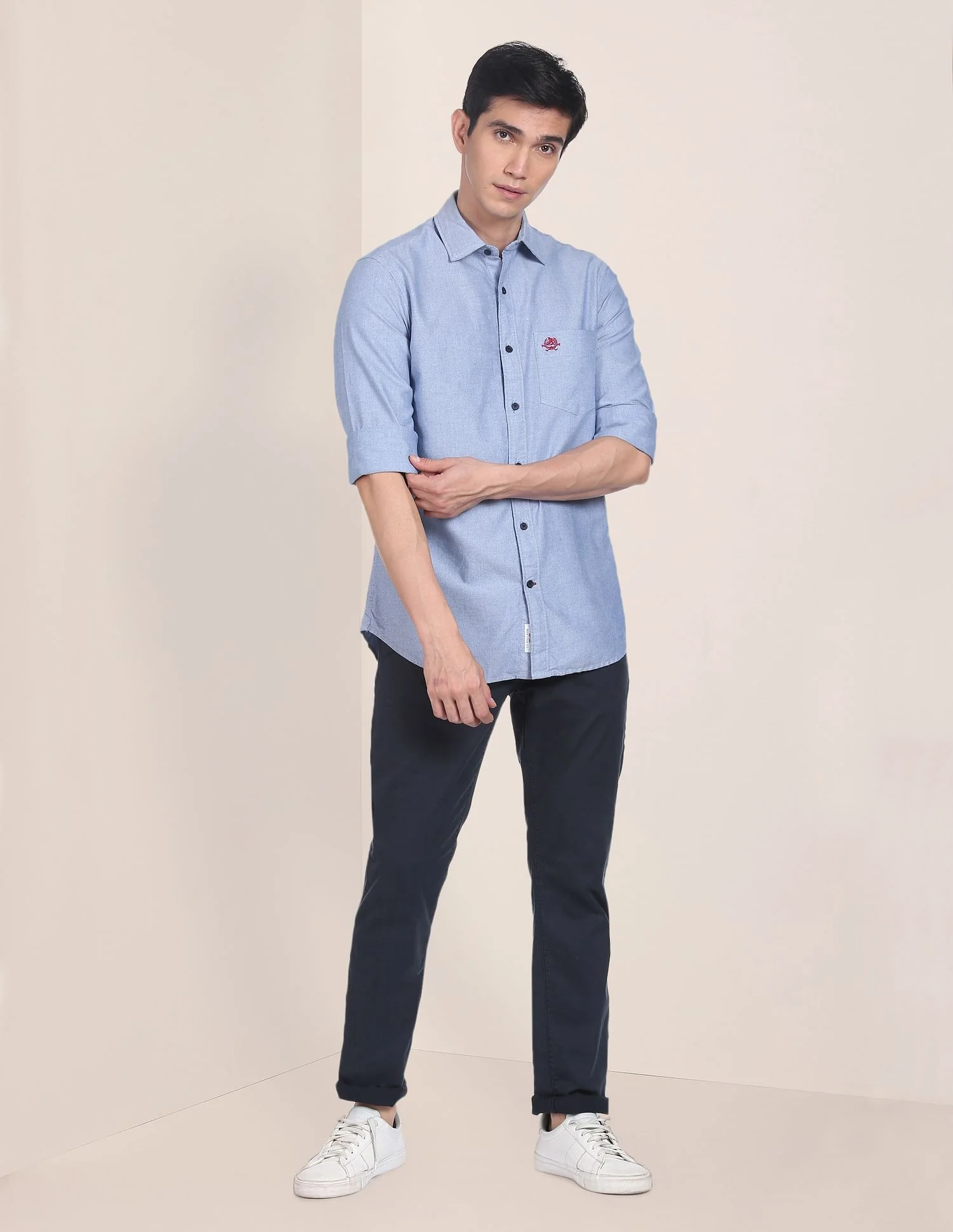Solid Spread Collar Casual Shirt - Image 3