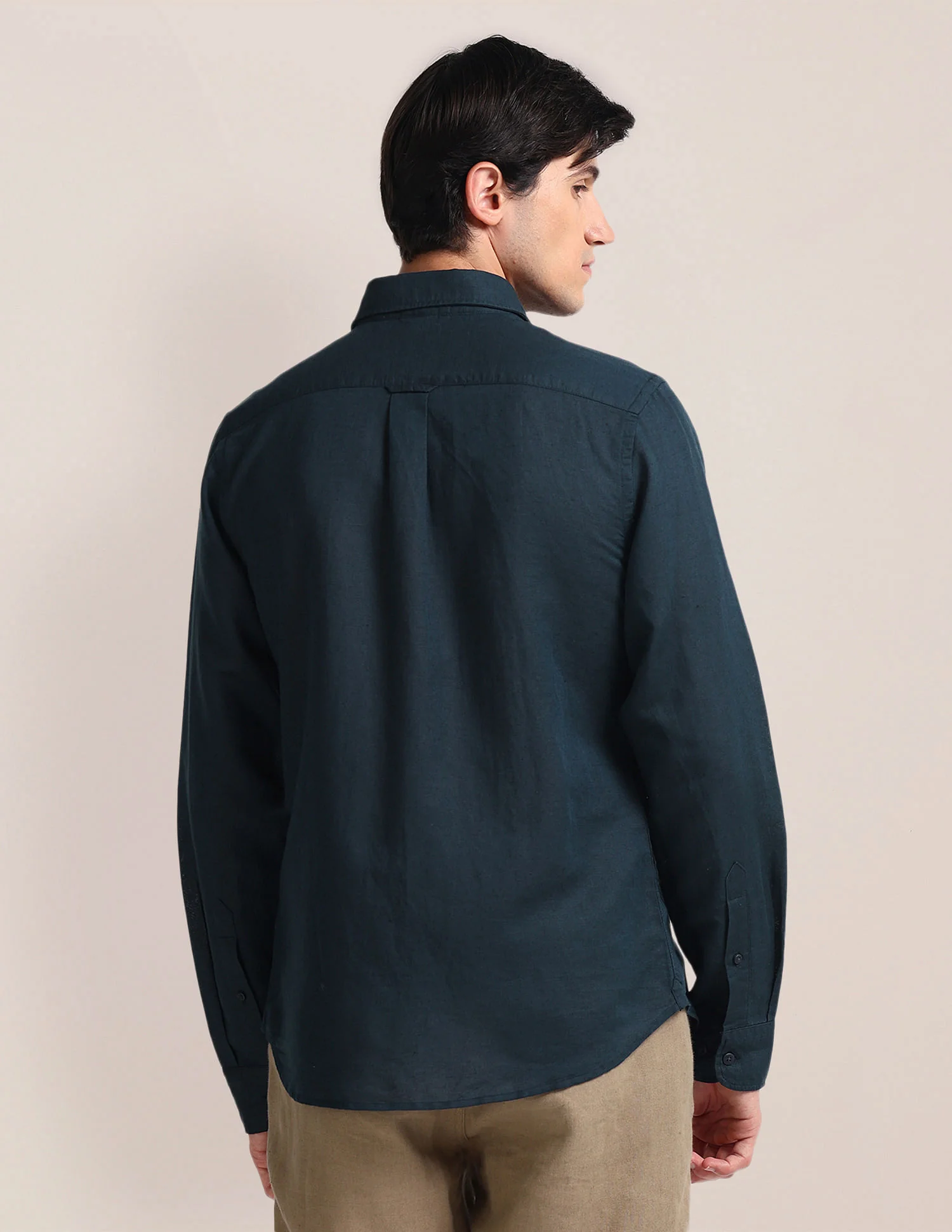 Solid Tailored Fit Shirt - Image 5
