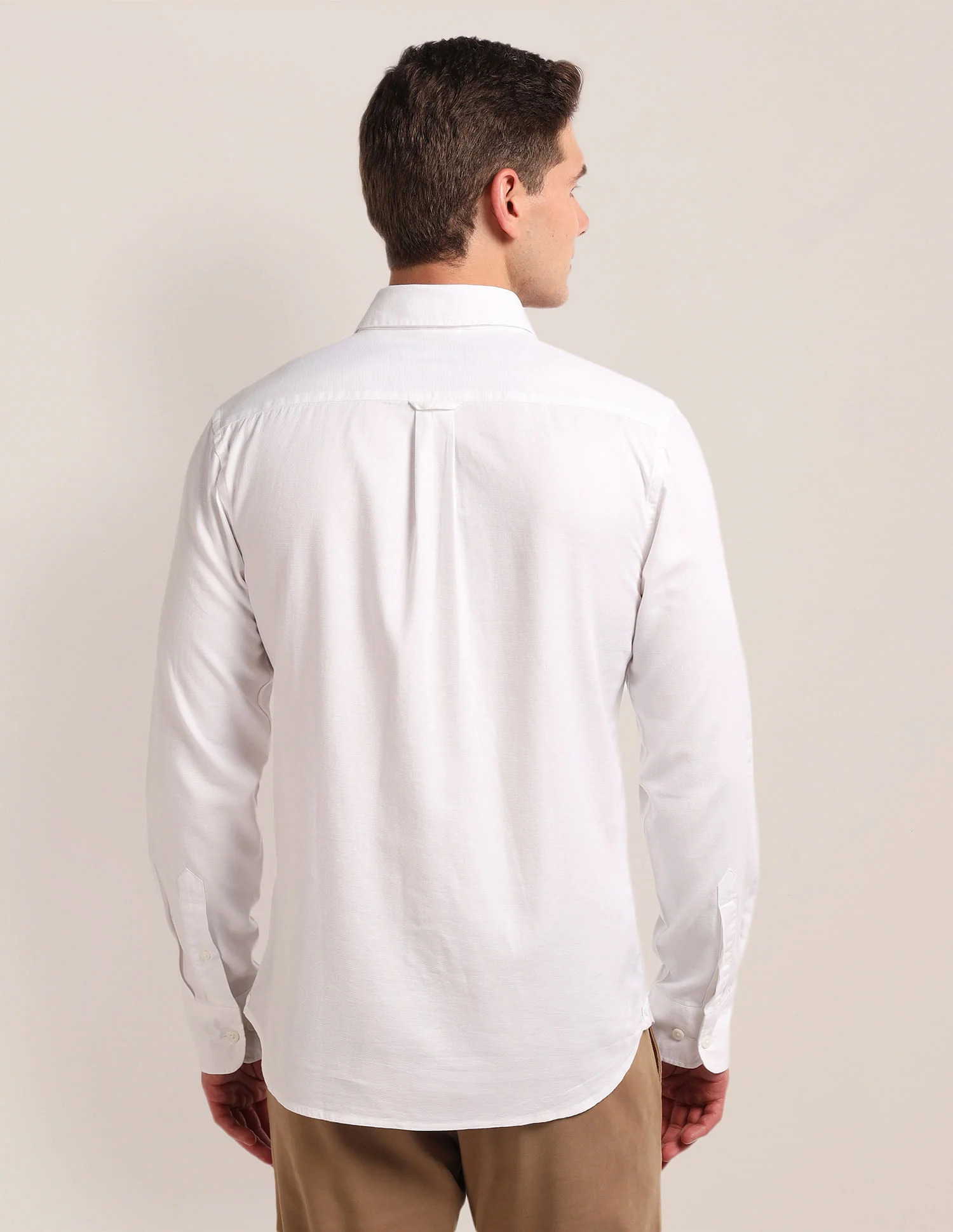 Solid Tailored Fit Shirt - Image 5