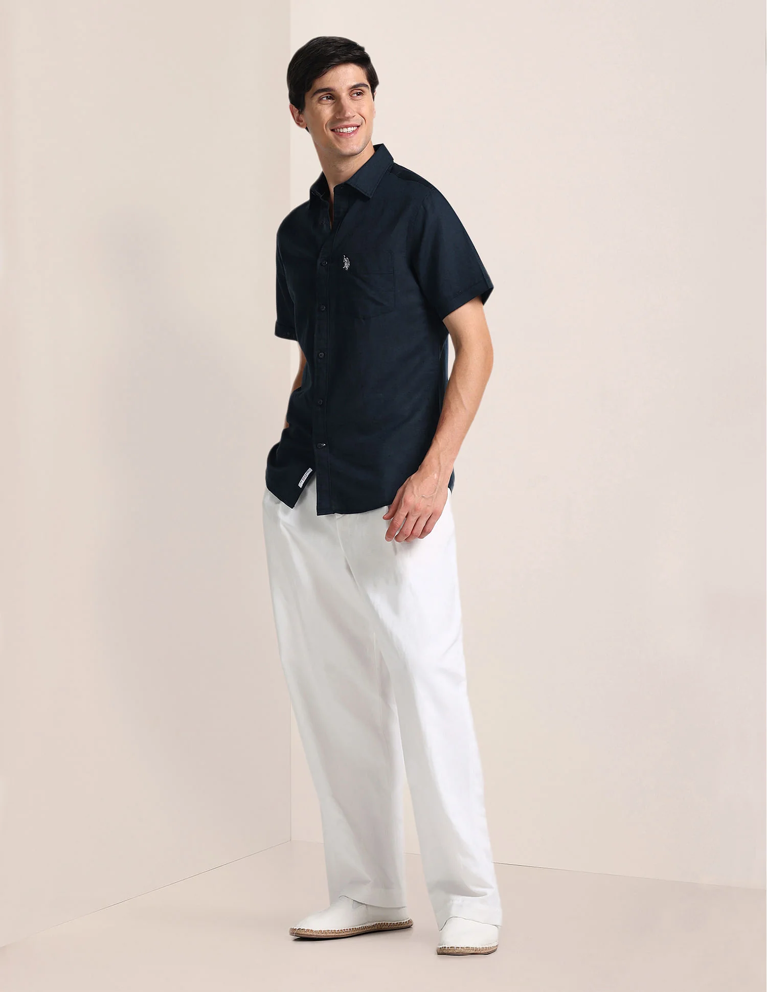 Solid Tailored Fit Shirt - Image 3
