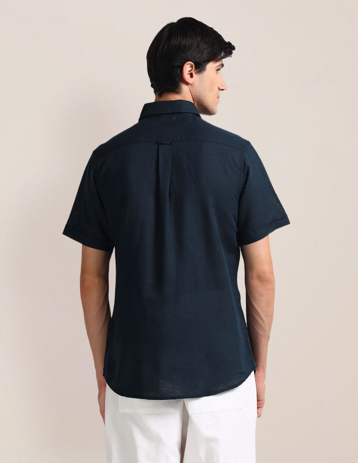 Solid Tailored Fit Shirt - Image 5