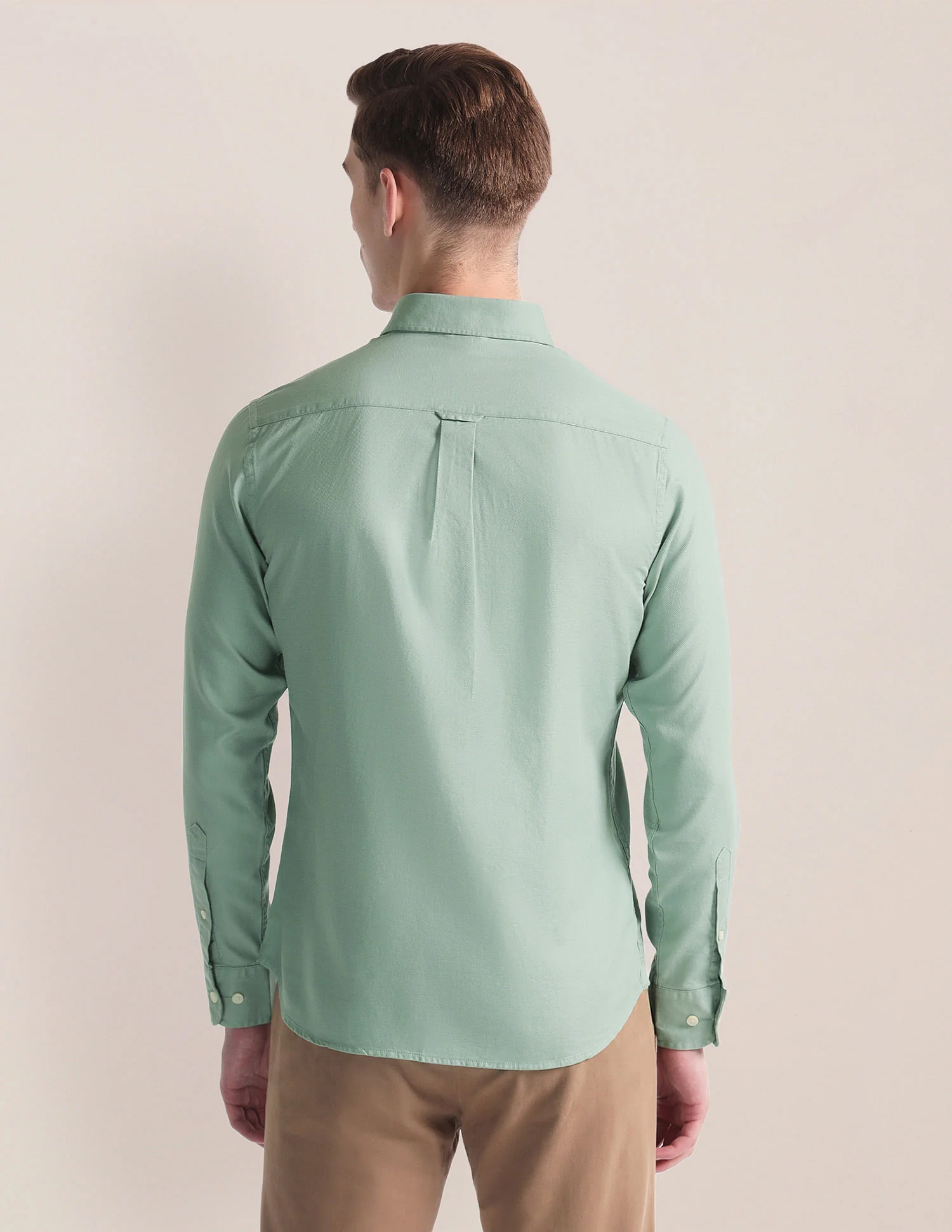 Spread Collar Dobby Shirt - Image 5