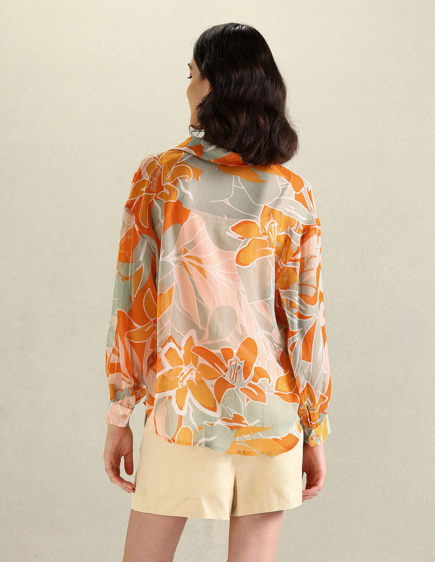 Spread Collar Floral Print Top - Image 5