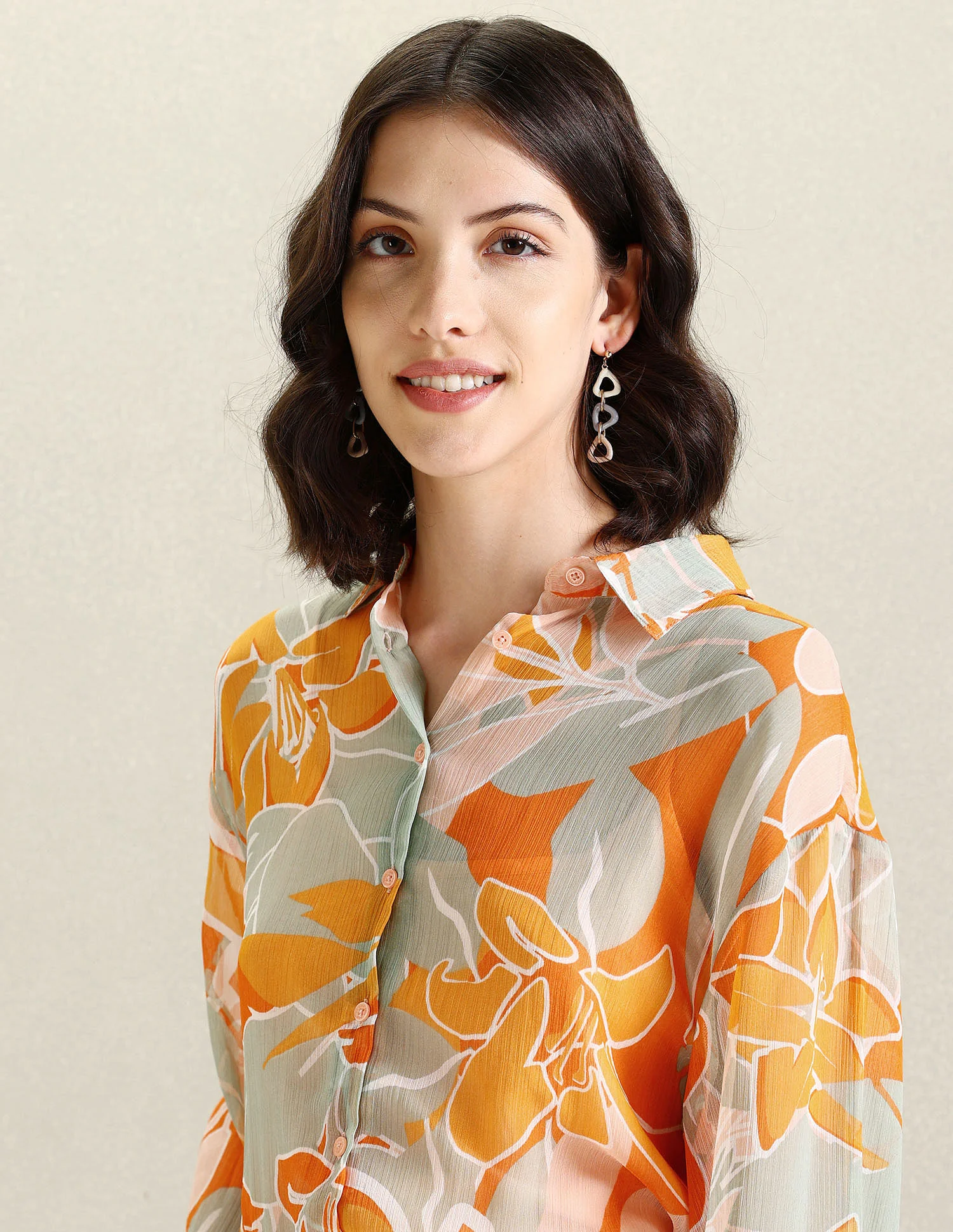 Spread Collar Floral Print Top - Image 7
