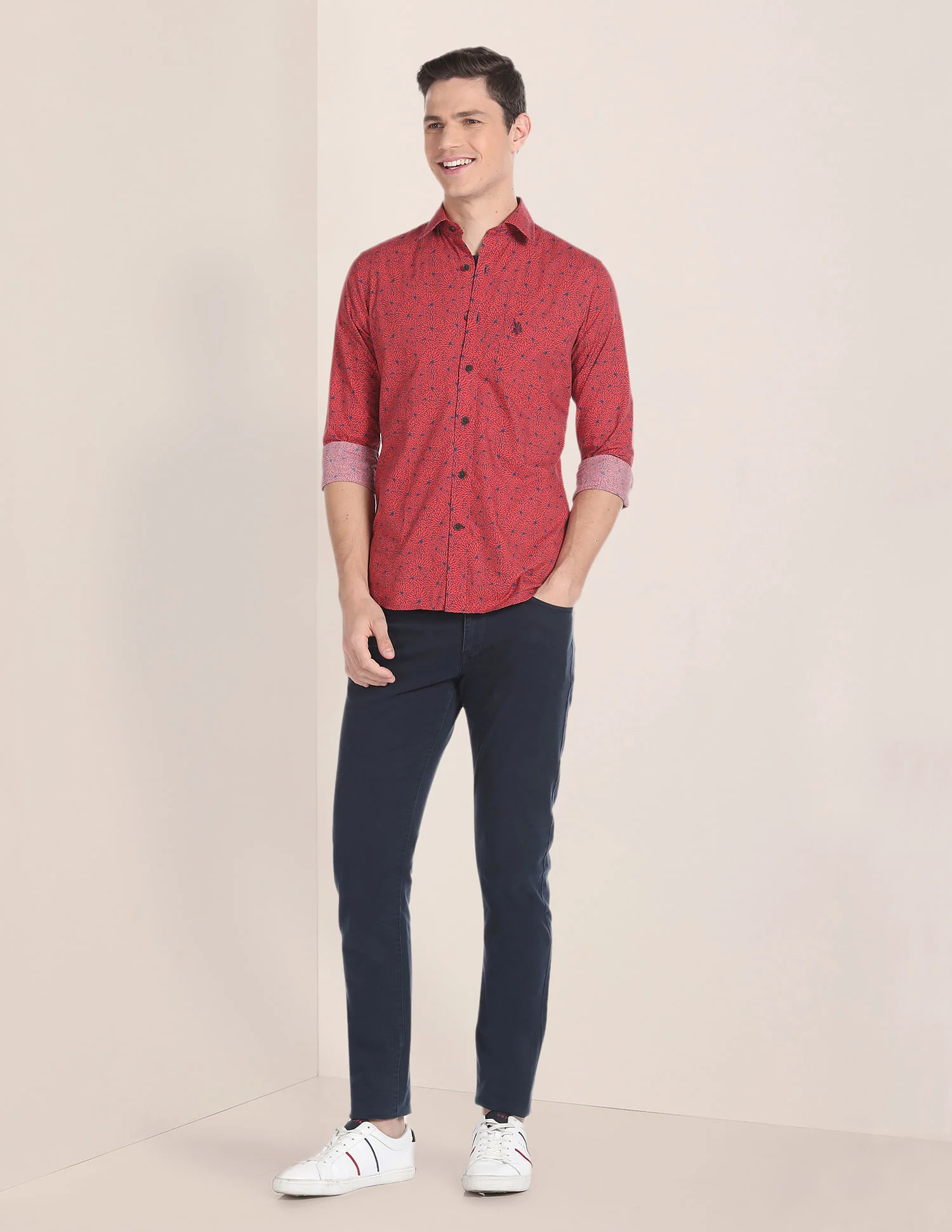 Spread Collar Graphic Print Shirt - Image 3