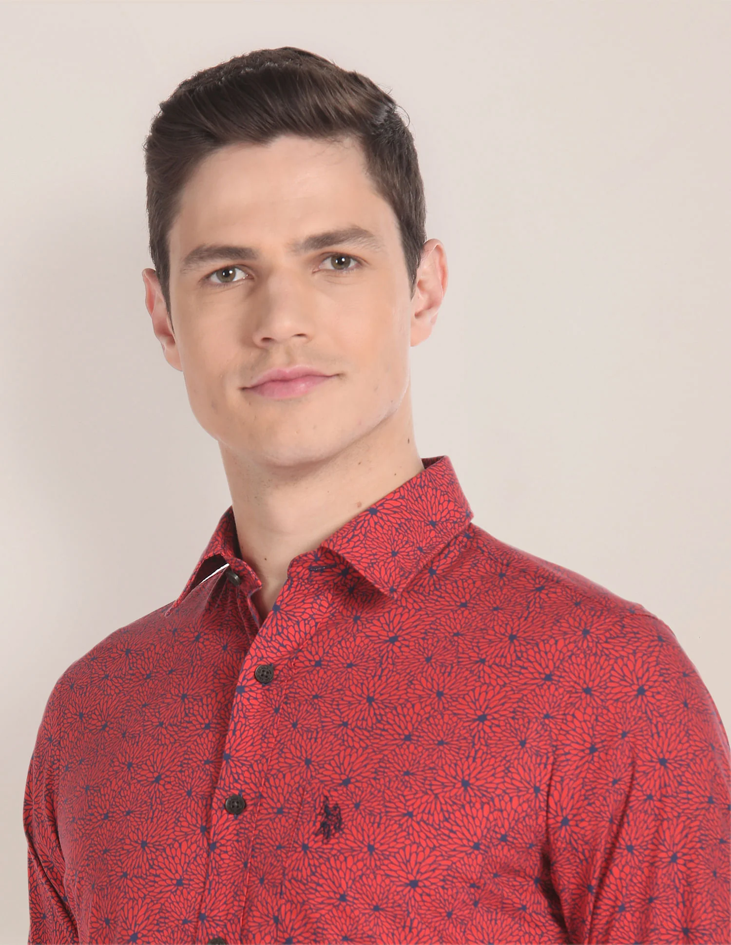 Spread Collar Graphic Print Shirt - Image 7