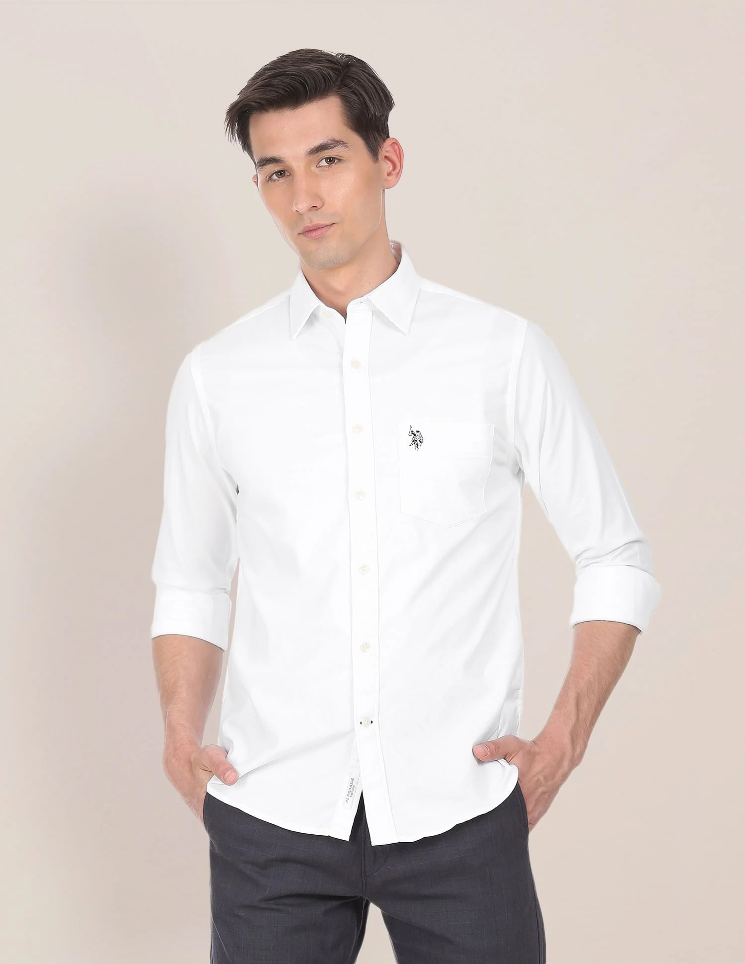 Spread Collar Solid Casual Shirt