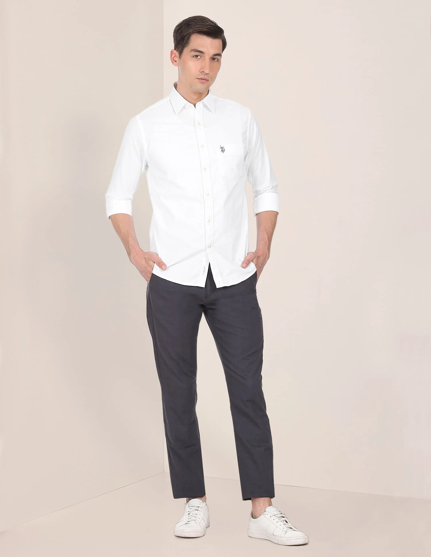 Spread Collar Solid Casual Shirt - Image 2