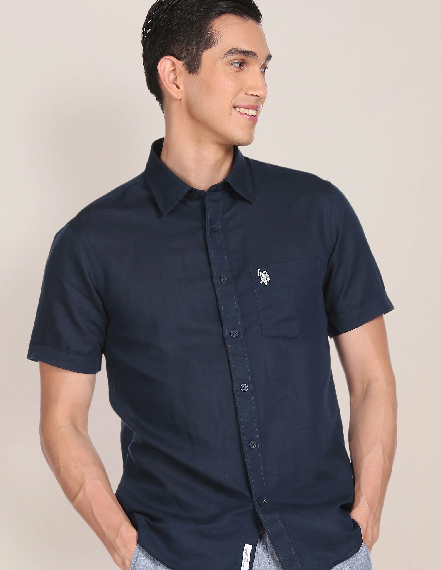 Spread Collar Solid Casual Shirt - Image 6