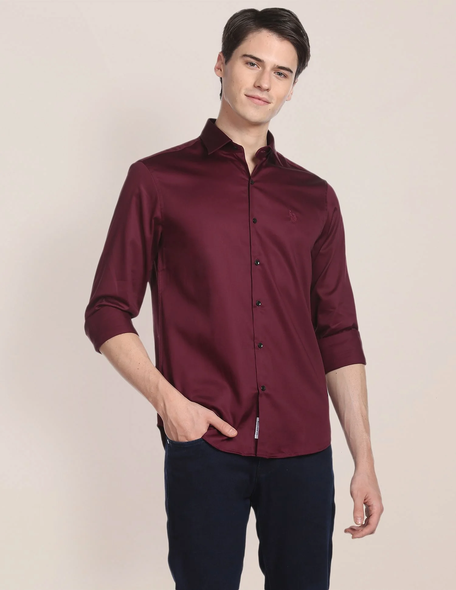 Spread Collar Solid Casual Shirt - Image 6