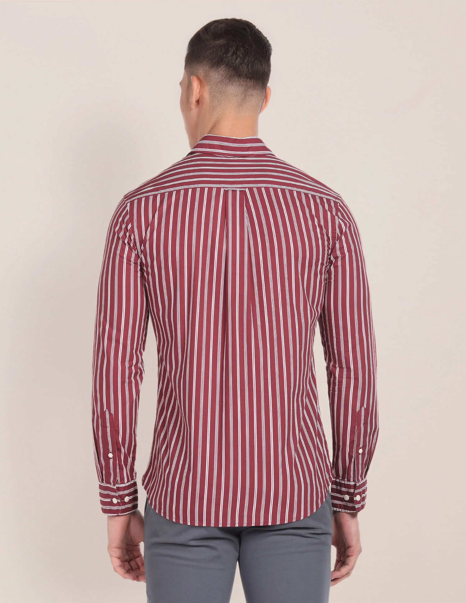 Spread Collar Vertical Stripe Shirt - Image 5