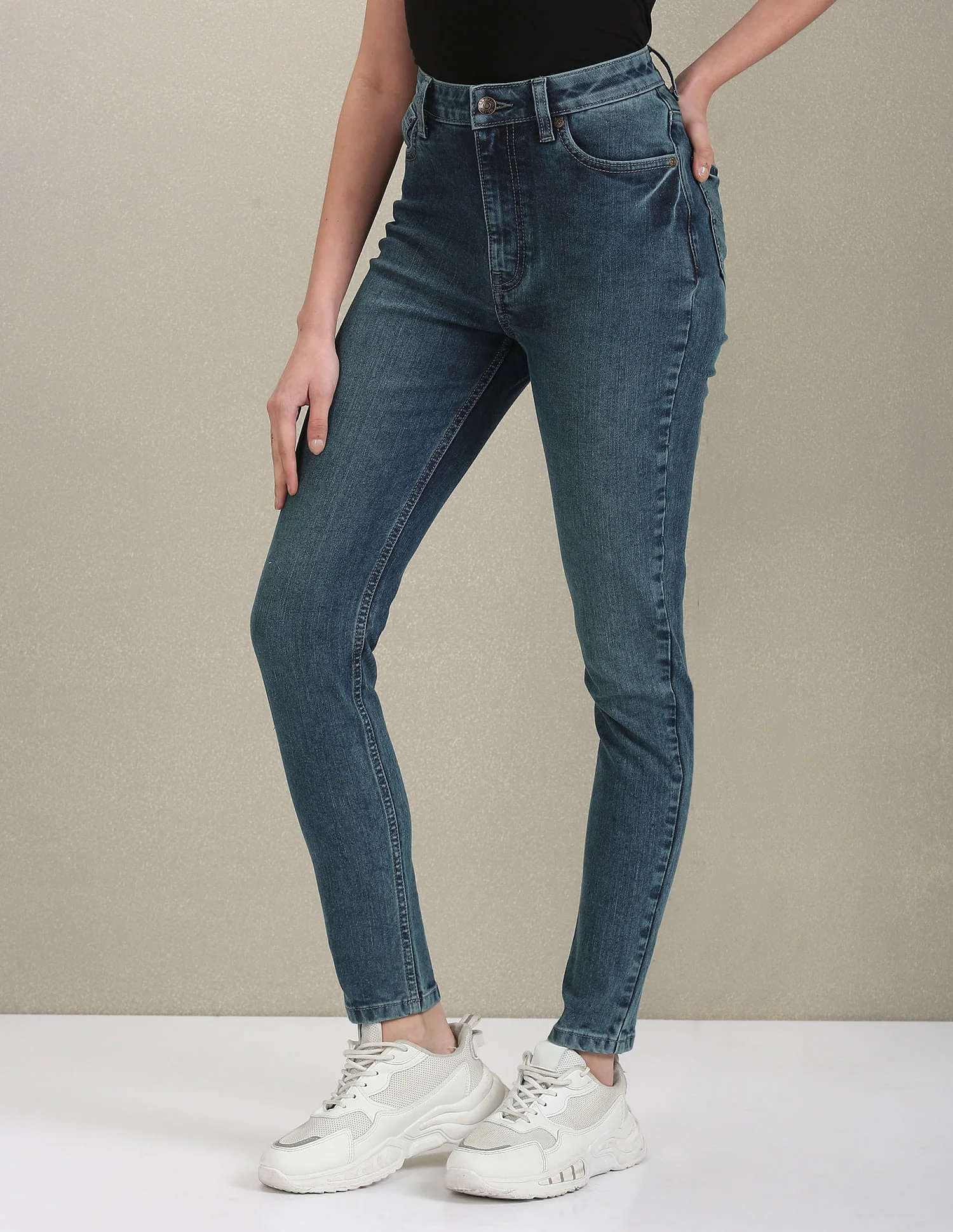 Super Skinny High Rise Jeans - Image 4