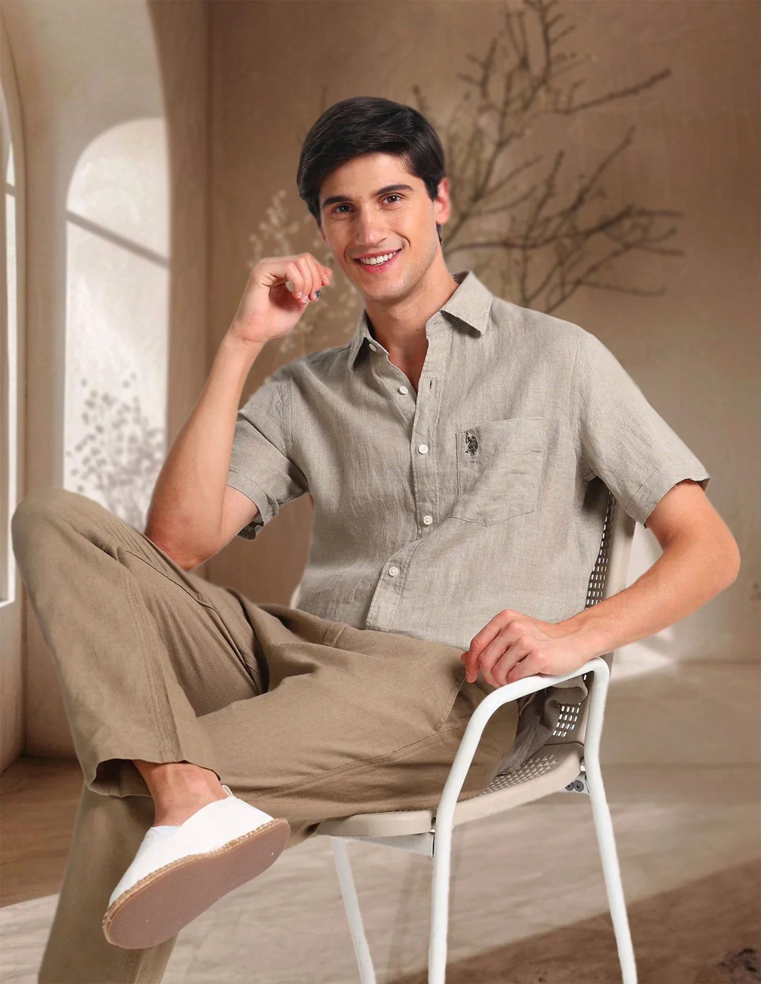 Tailored Fit Linen Shirt - Image 9