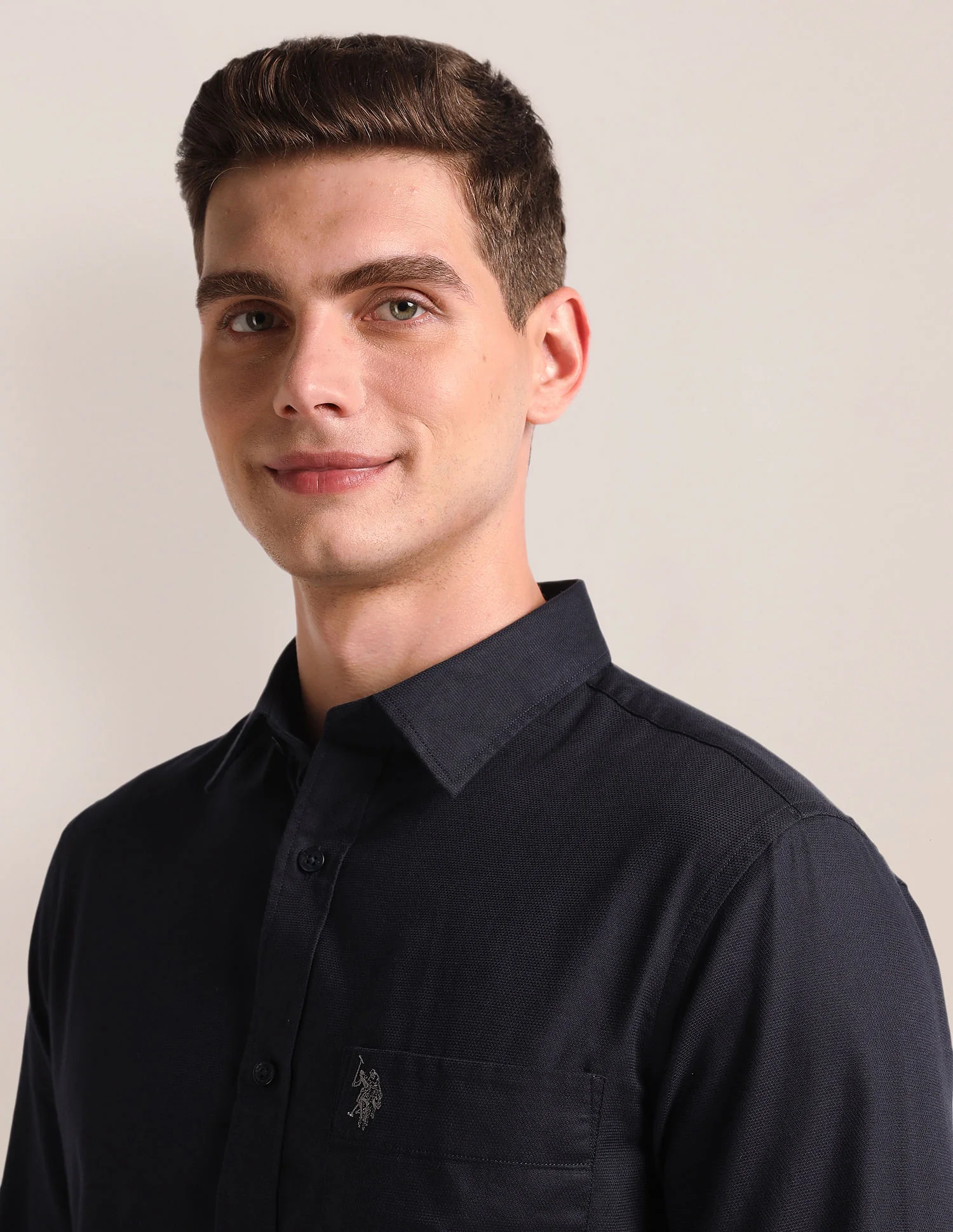 Tailored Regular Fit Solid Shirt - Image 7