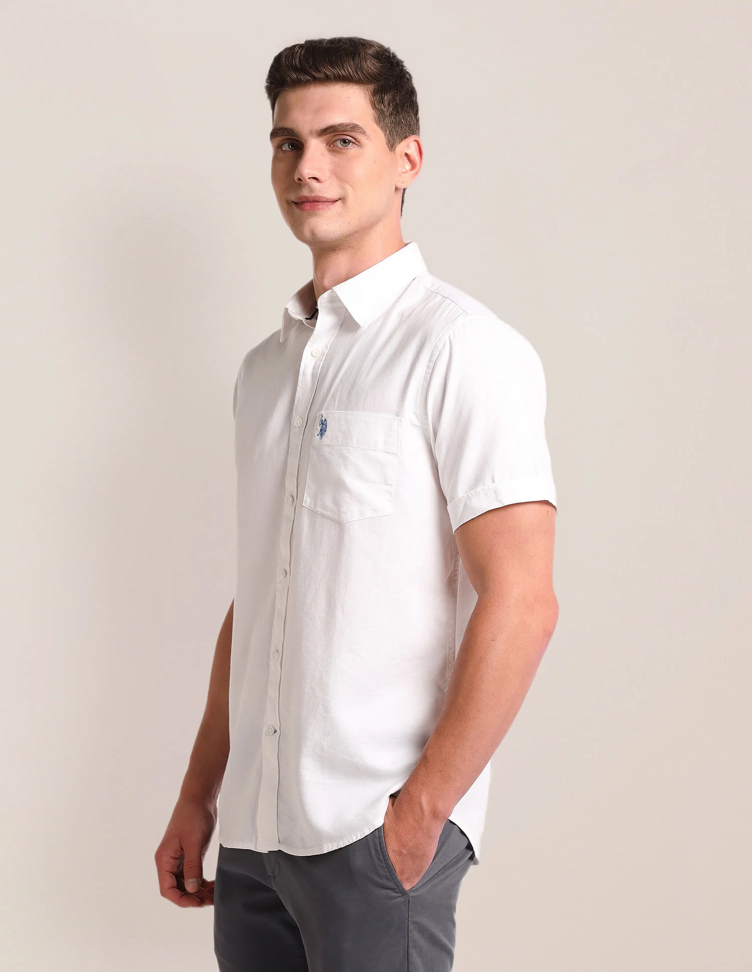 Tailored Regular Fit Solid Shirt - Image 4