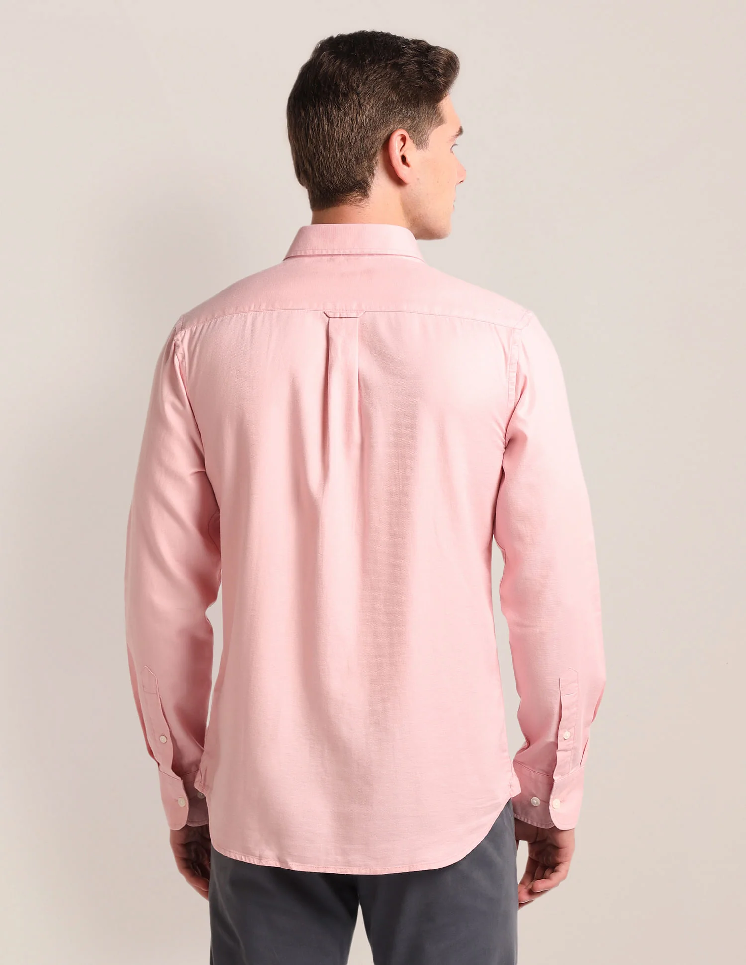 Tailored Regular Fit Solid Shirt - Image 5