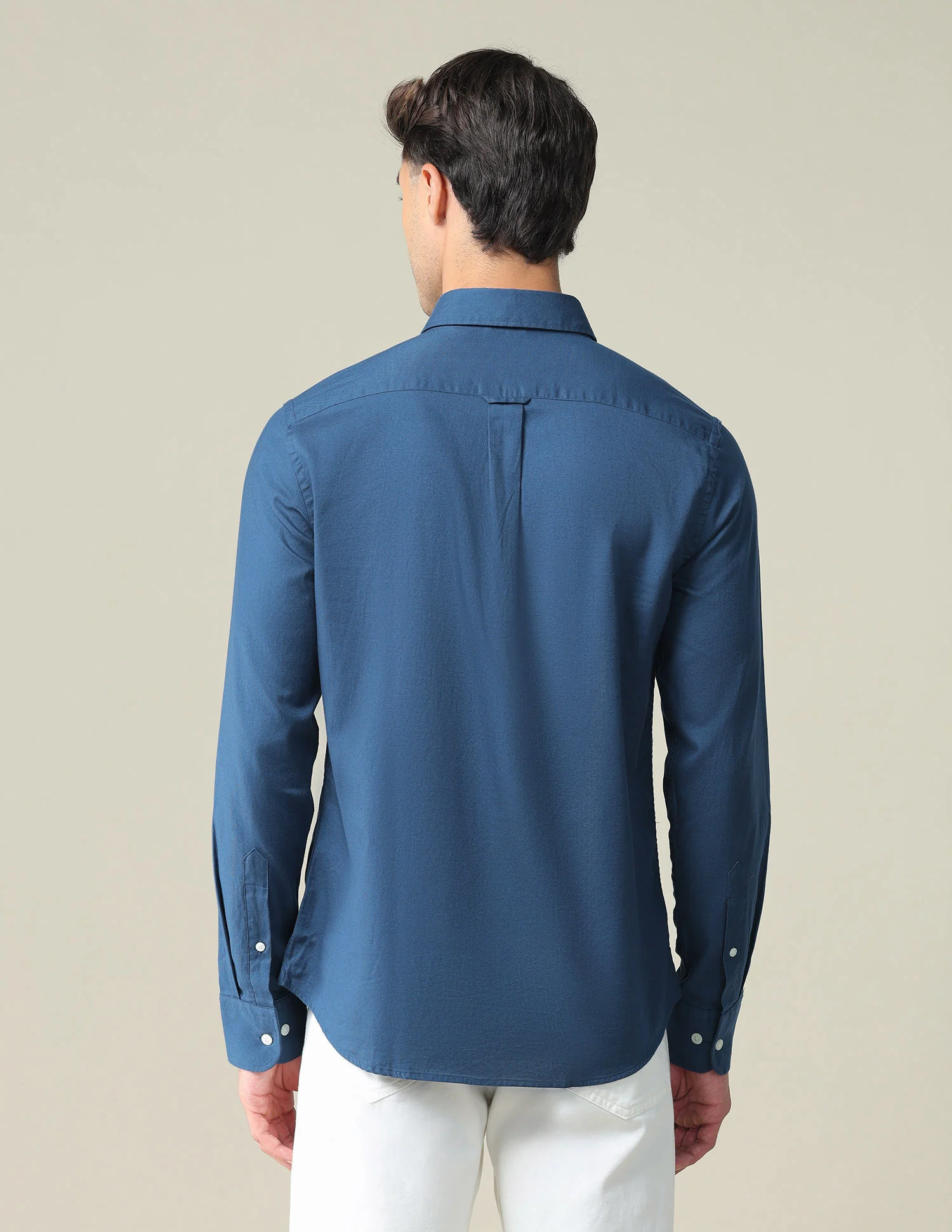 The Classic Everyday Shirt - Image 5