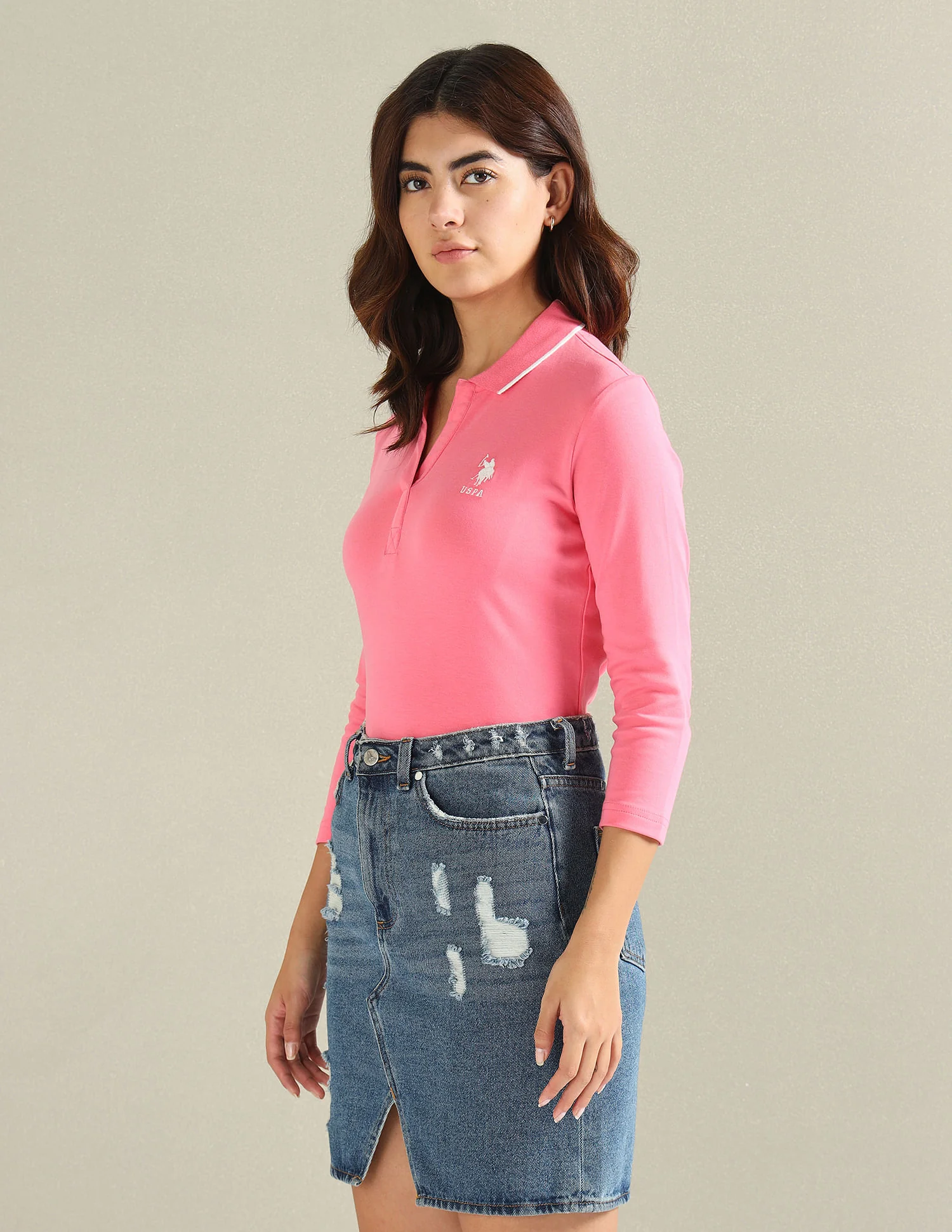 Tipped Collar Solid Polo Shirt - Image 4