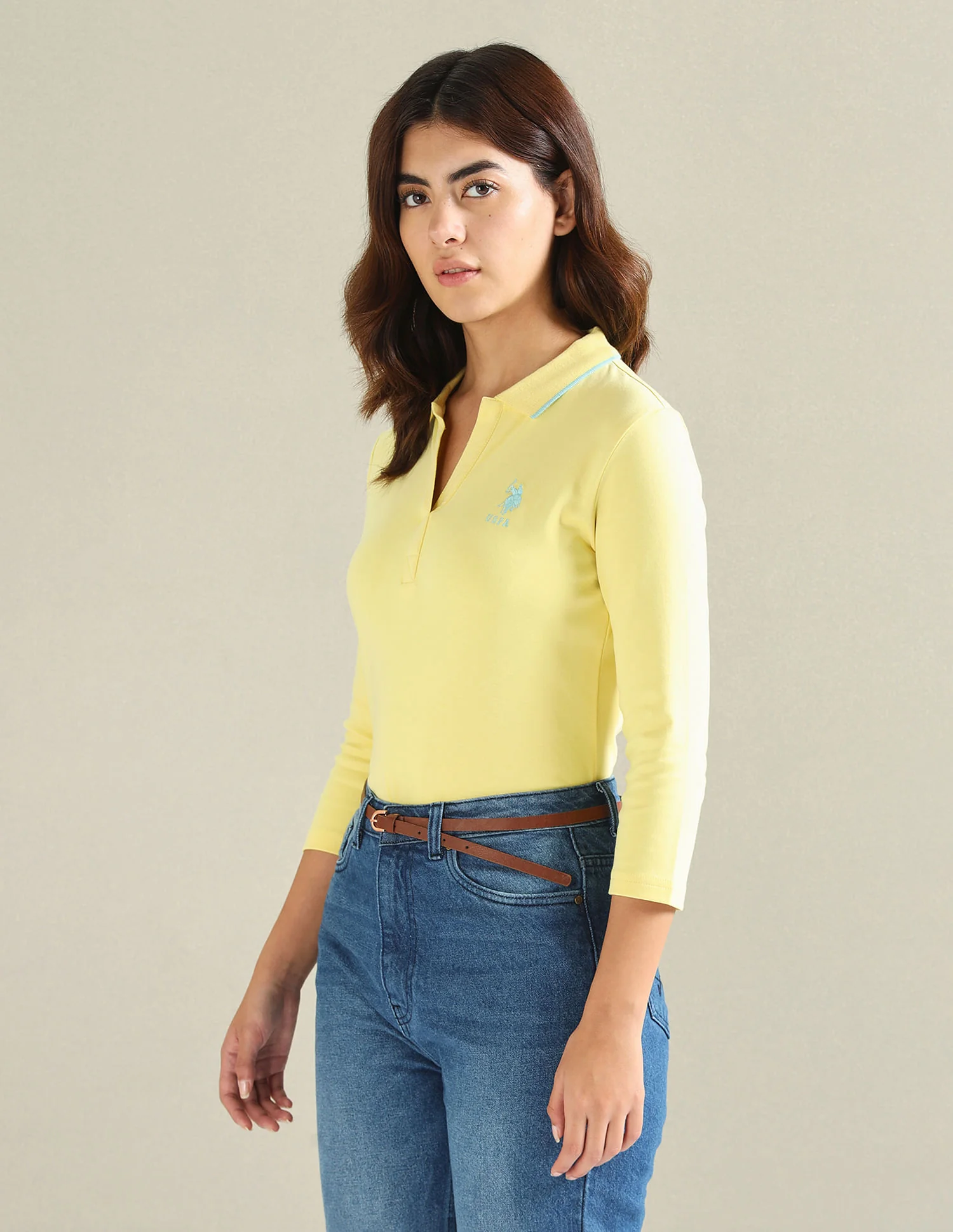 Tipped Collar Solid Polo Shirt - Image 4