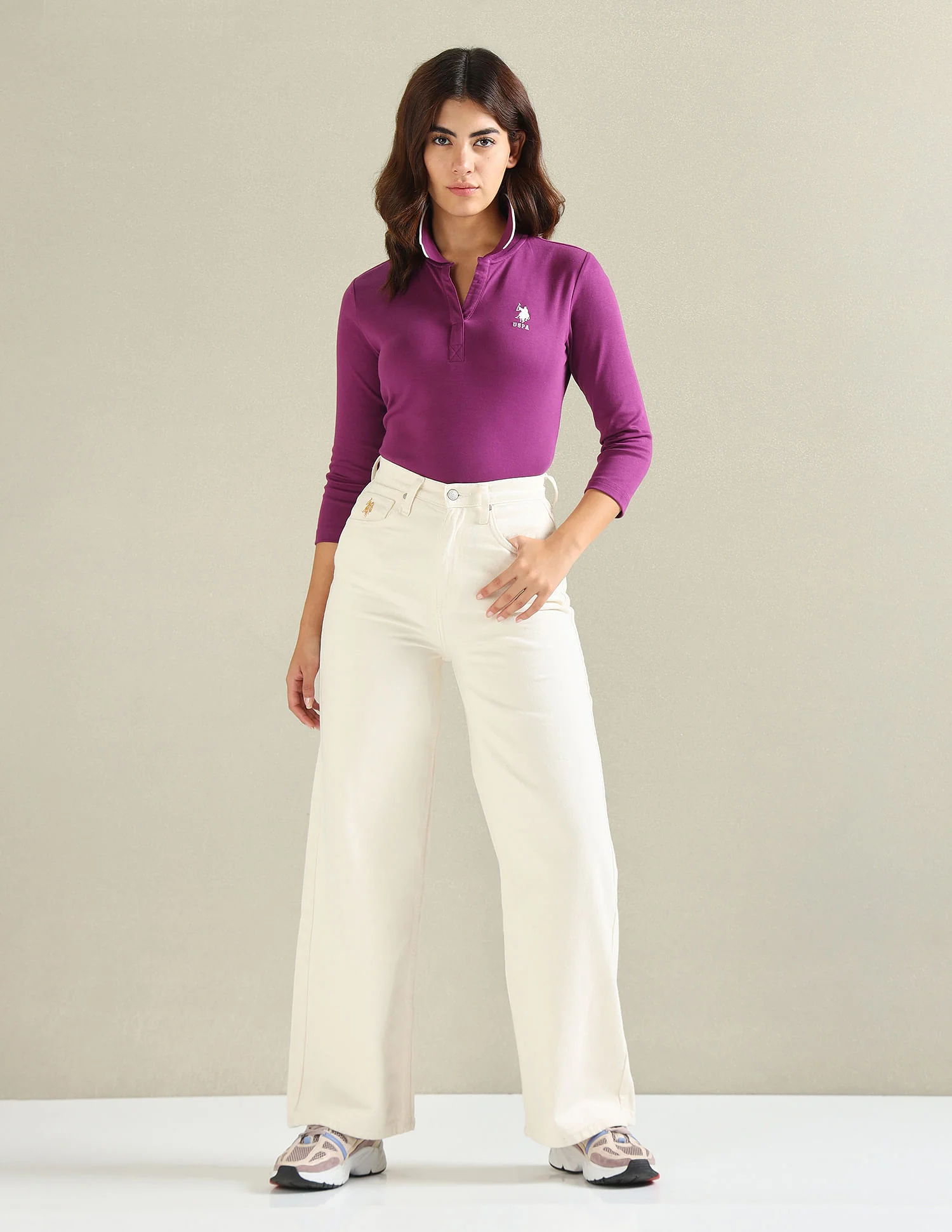 Tipped Collar Solid Polo Shirt - Image 3