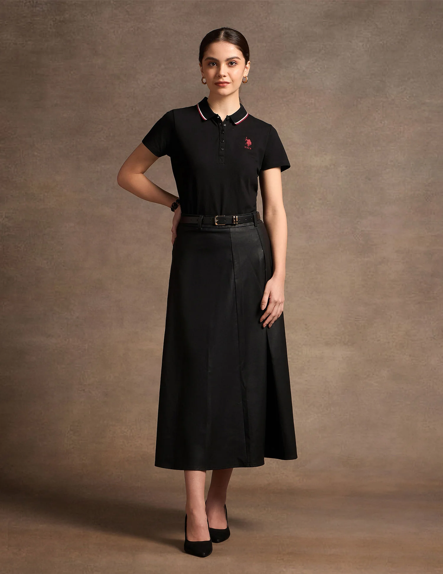 Tipped Collar Solid Polo Shirt - Image 3