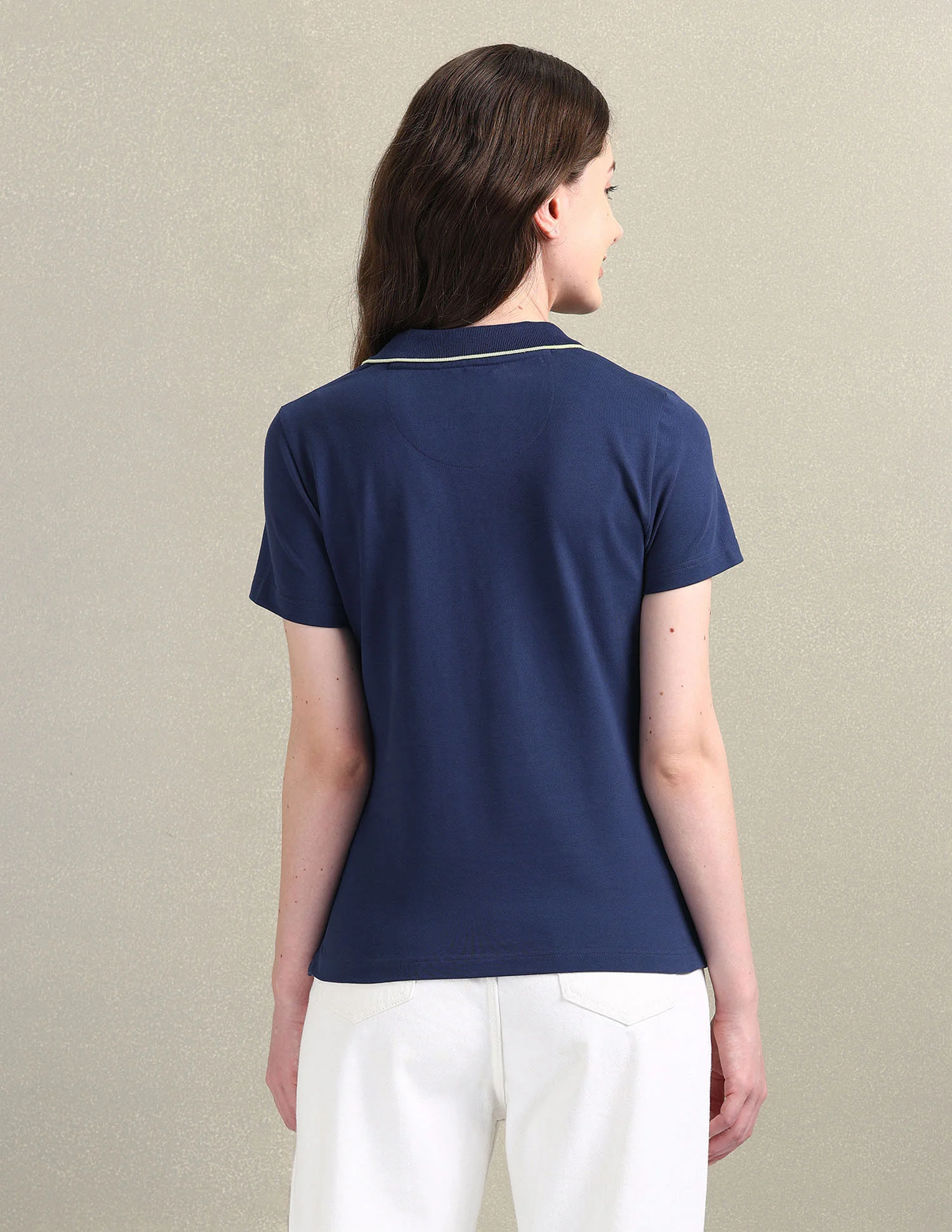 Tipped V-Neck Solid Polo Shirt - Image 5