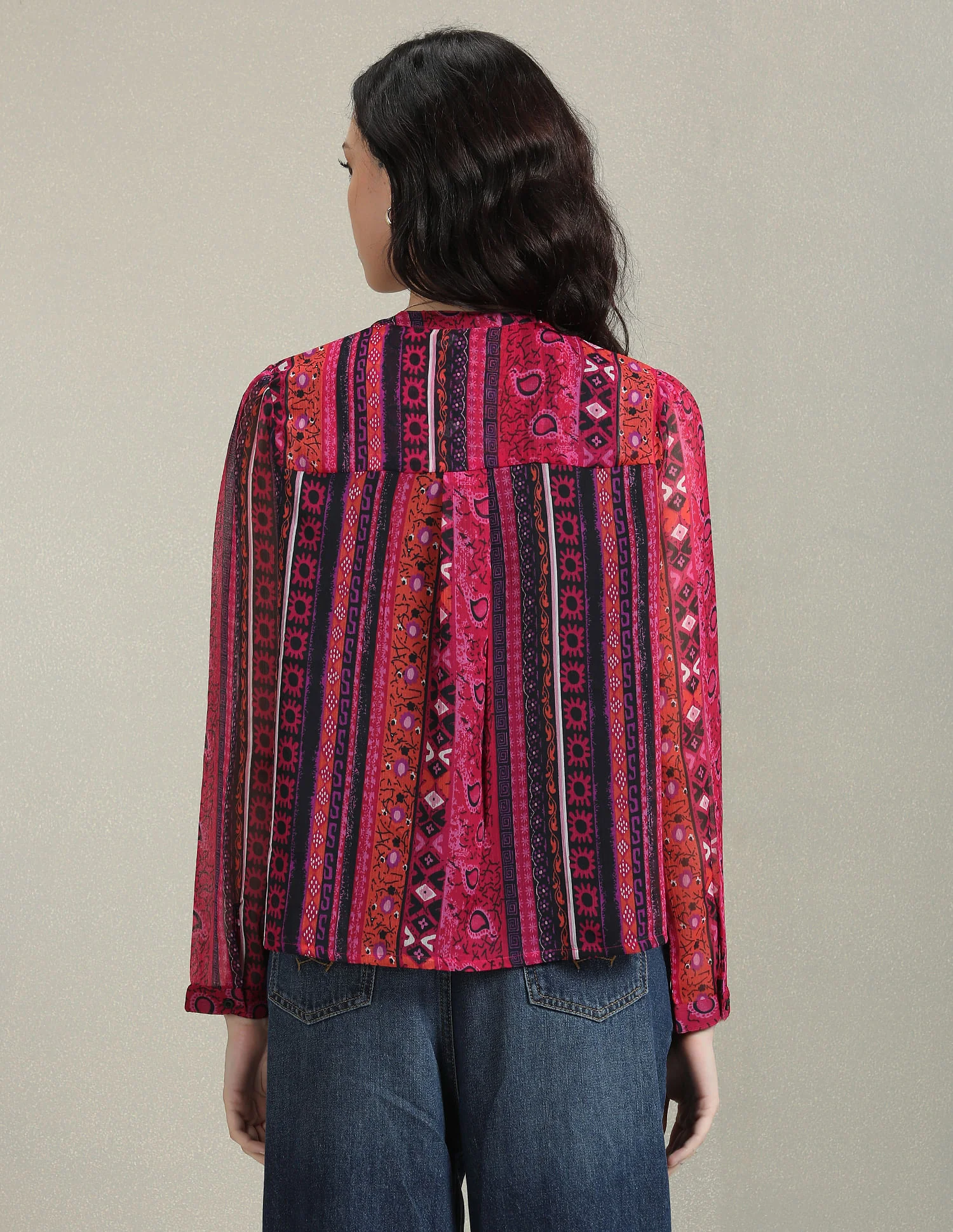 V-Neck Graphic Print Top - Image 5