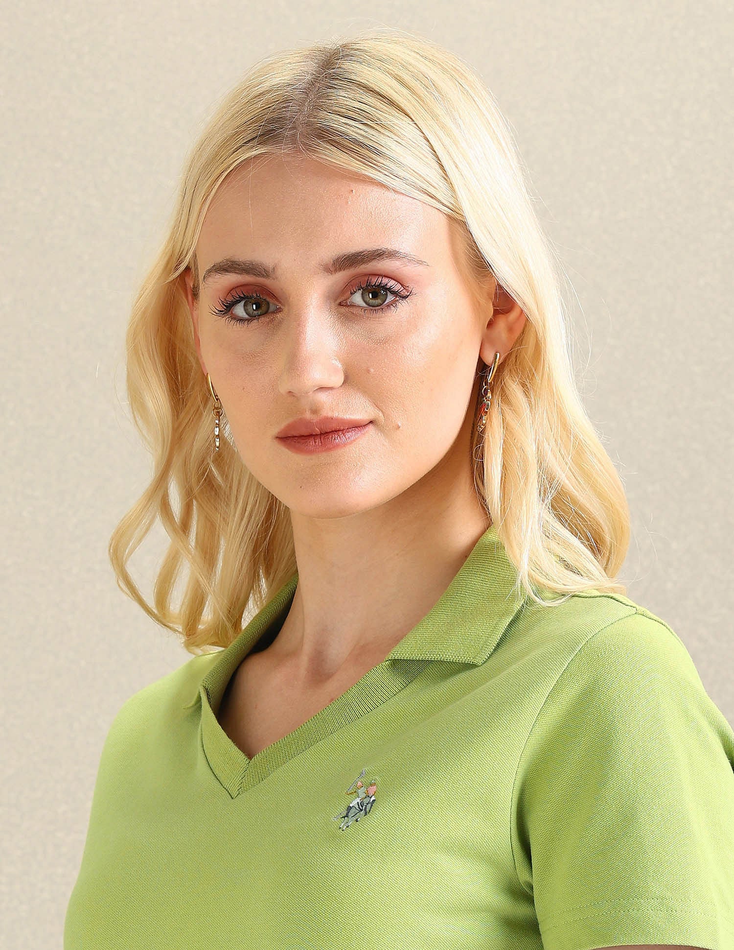 V-Neck Solid Polo Shirt - Image 7
