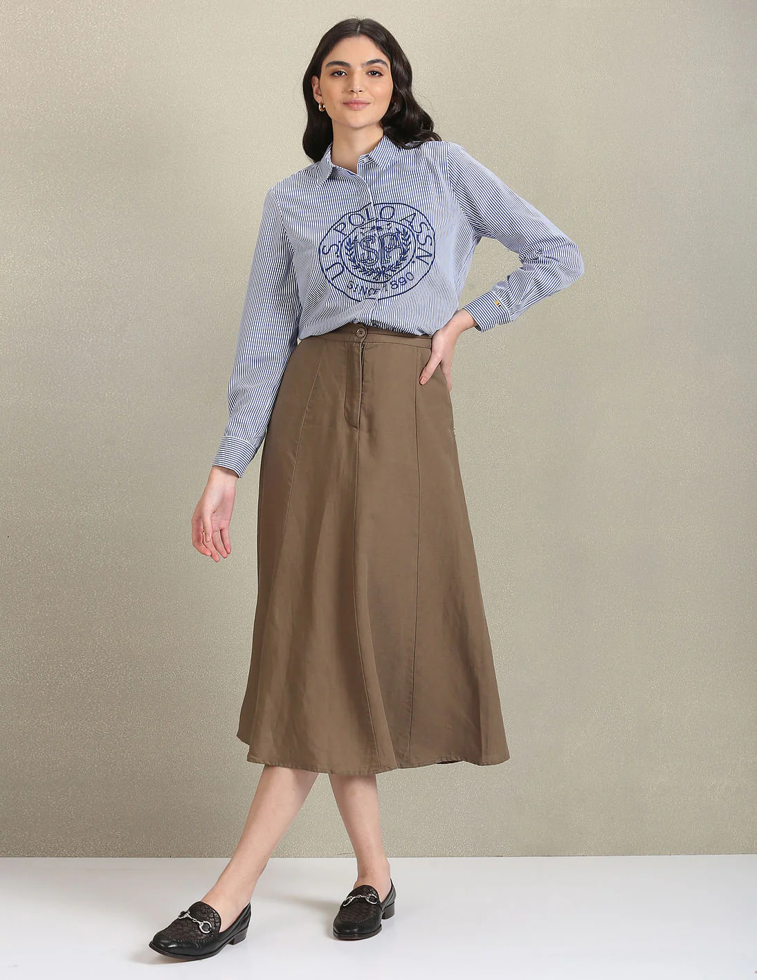 Vertical Stripe Embroidered Shirt - Image 3