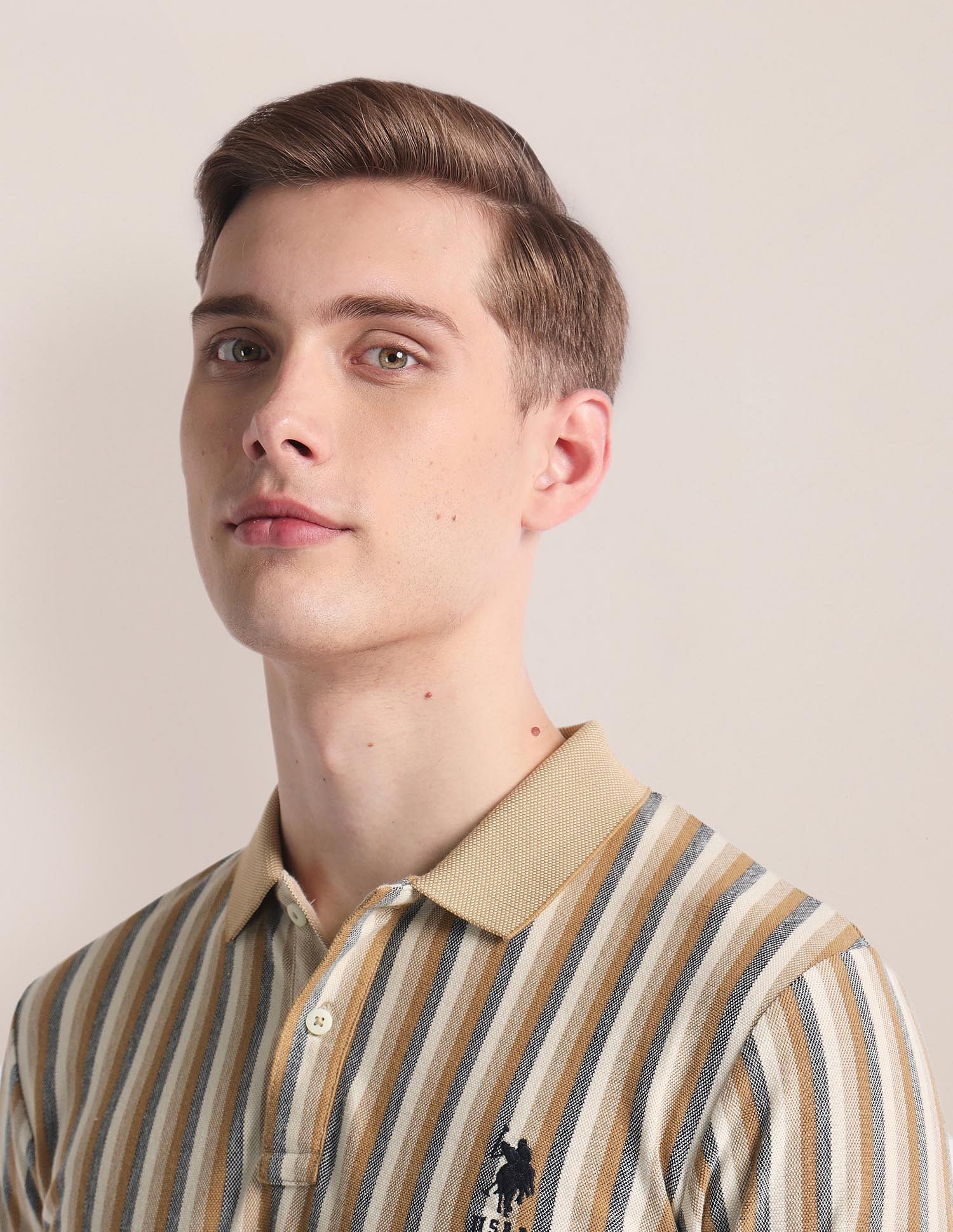 Vertical Stripe Logo Polo Shirt - Image 7