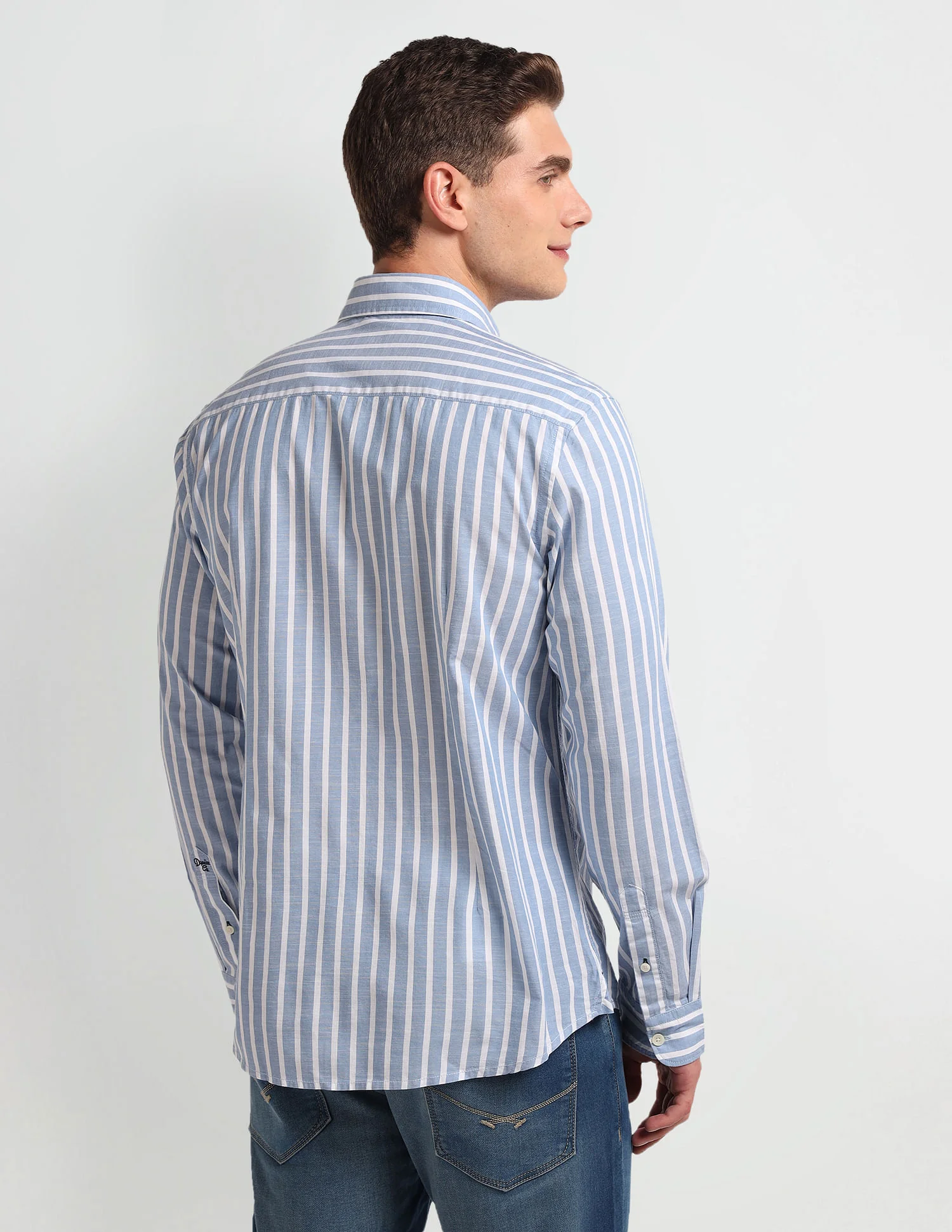 Vertical Stripe Slim Fit Shirt - Image 5