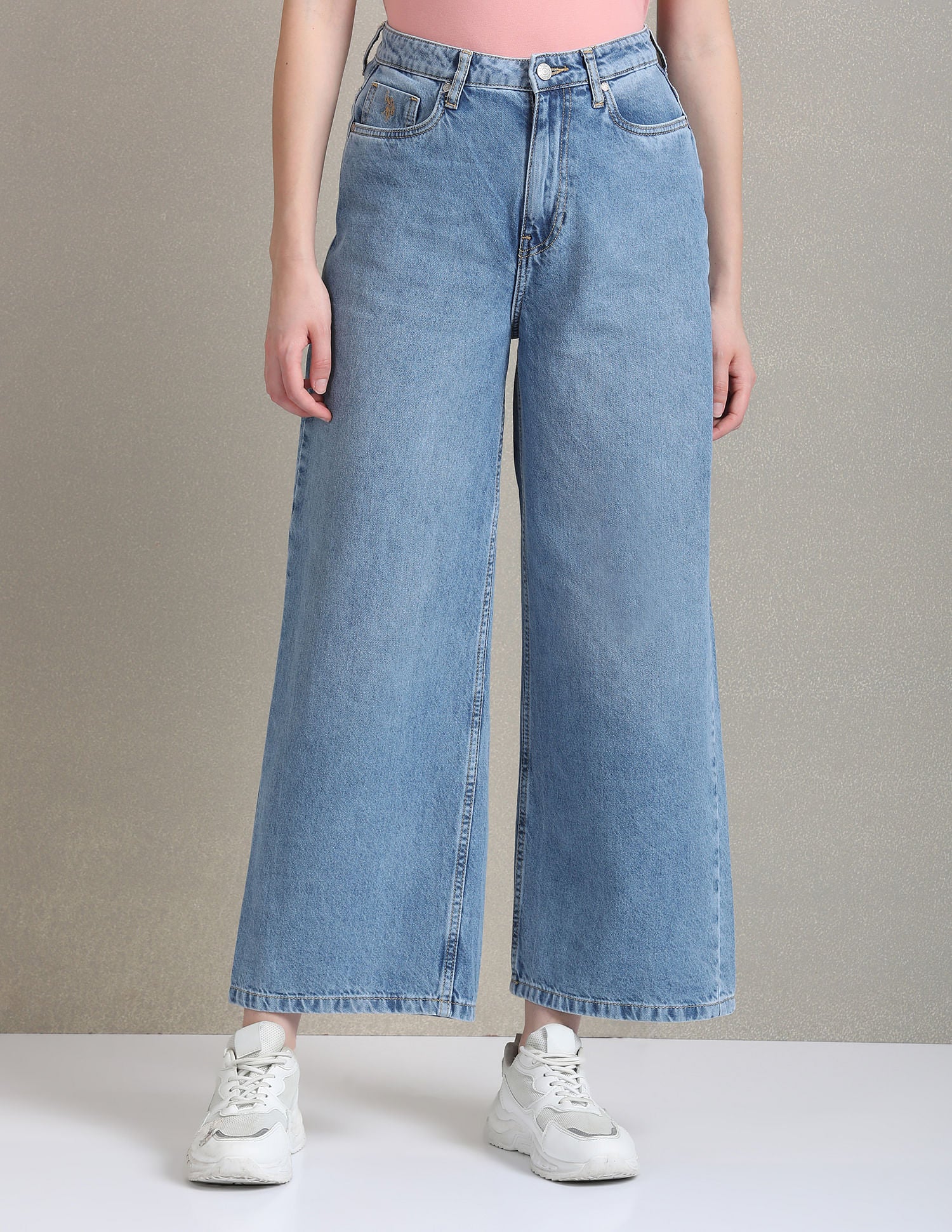 Wide Leg Fit Blue Jeans - Image 6