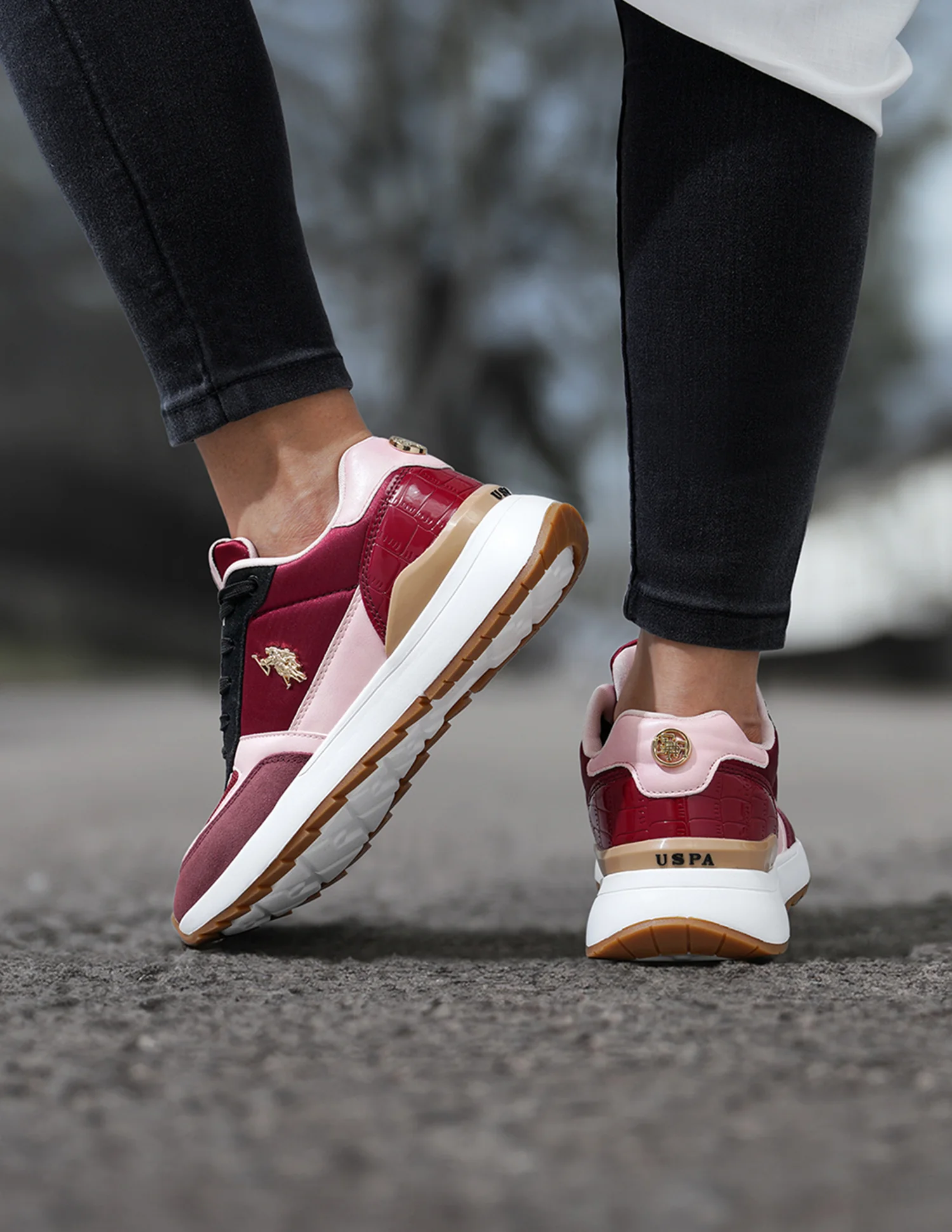 Women Colour Block Carrie Sneakers