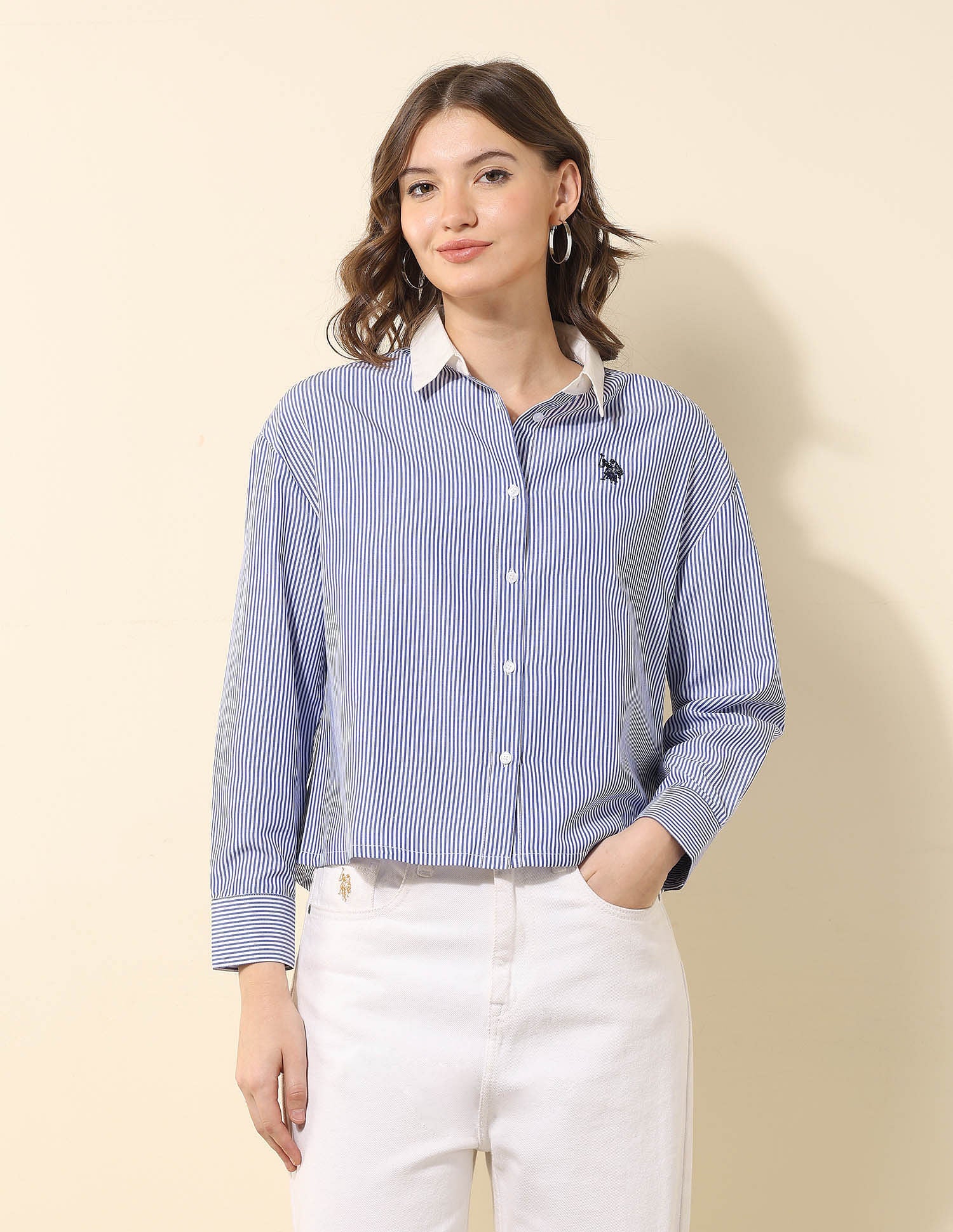 Vertical Striped Cropped Shirt - Image 6