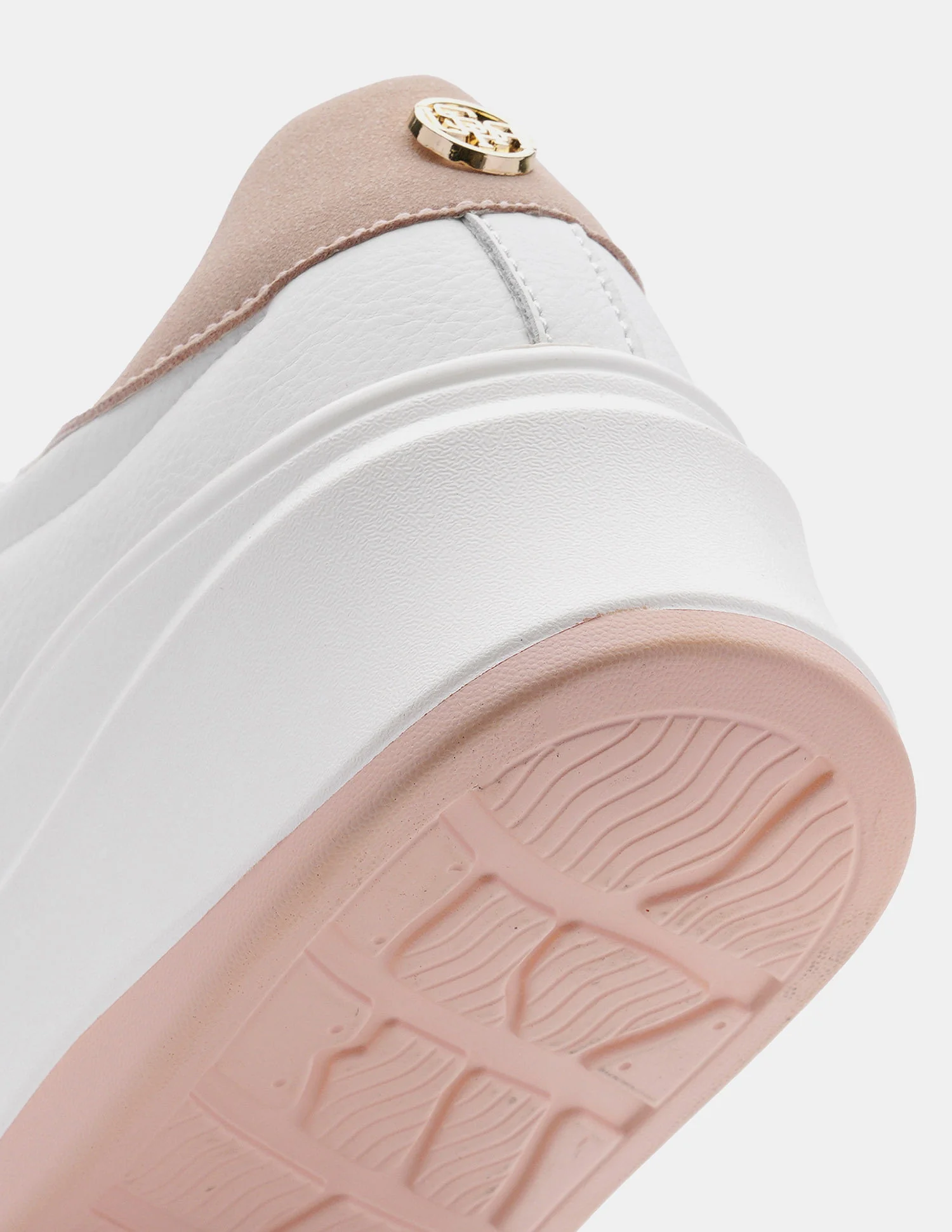Women Ariella Low Top Sneakers - Image 9