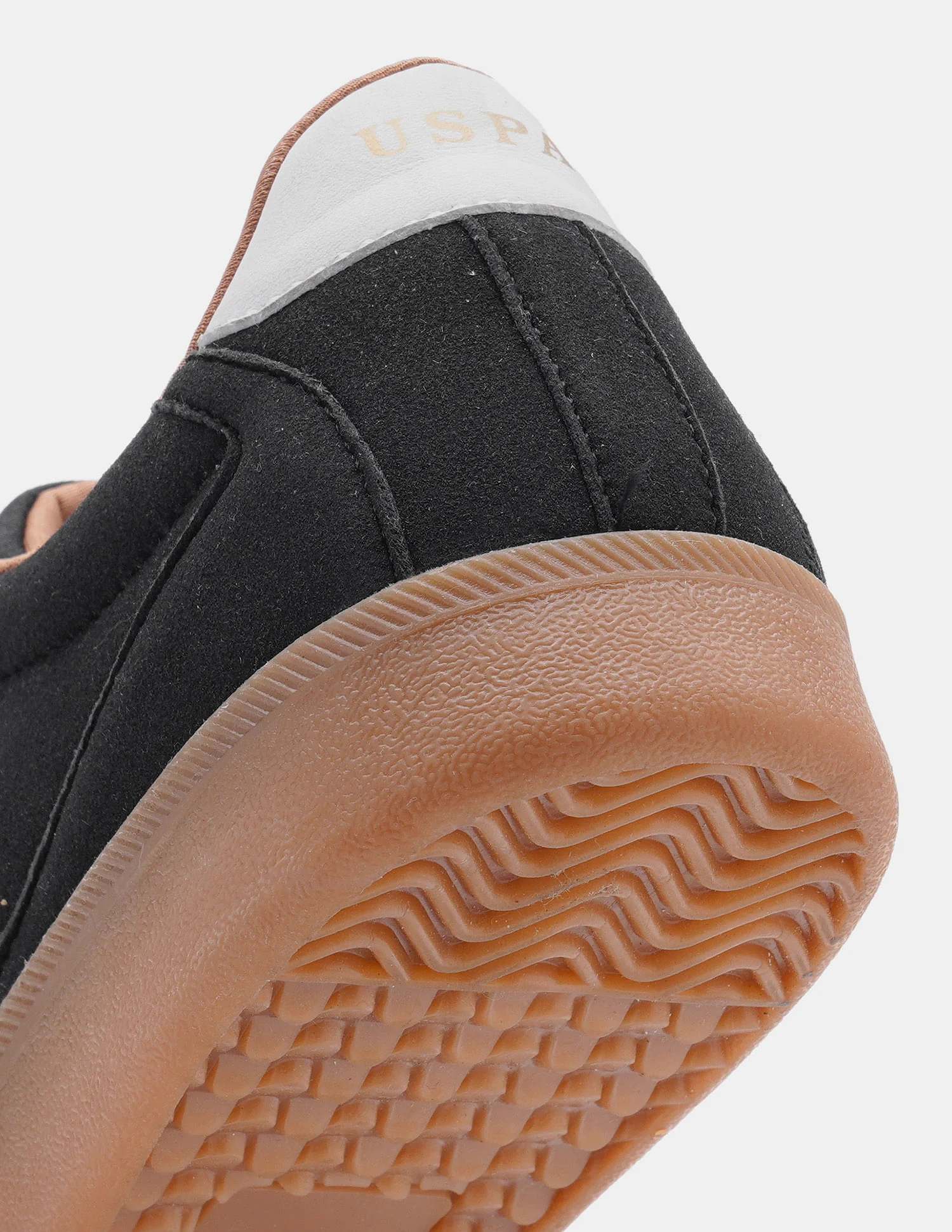 Women Edda Low Top Sneakers - Image 9