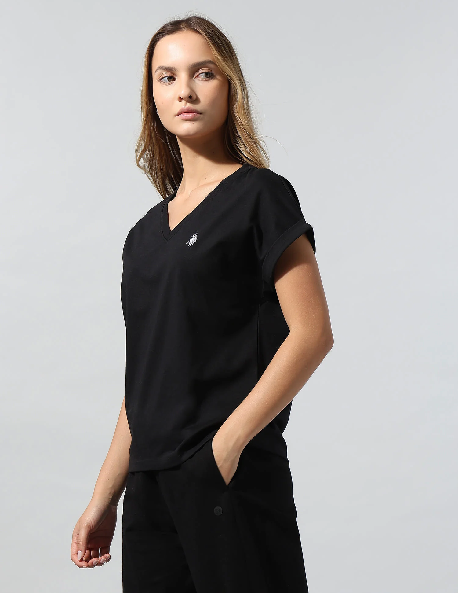 Basic V-Neck Regular T-Shirt - Image 4