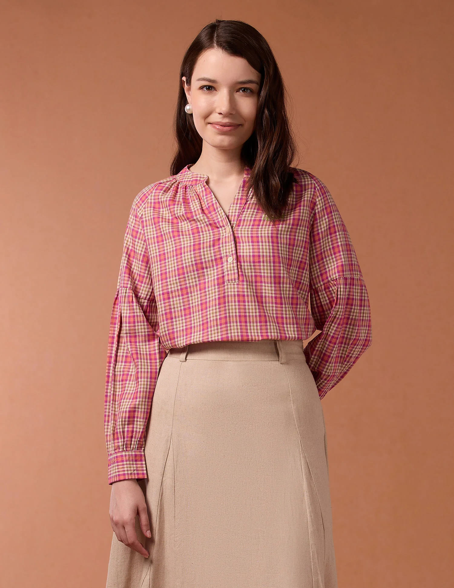 Blouson Sleeve Checked Top