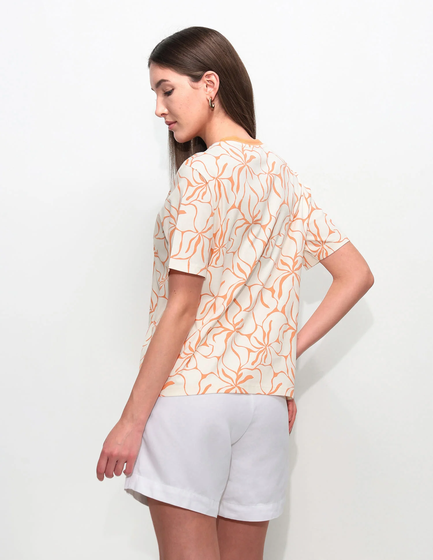 Boxy Fit Floral Printed T-Shirt - Image 5