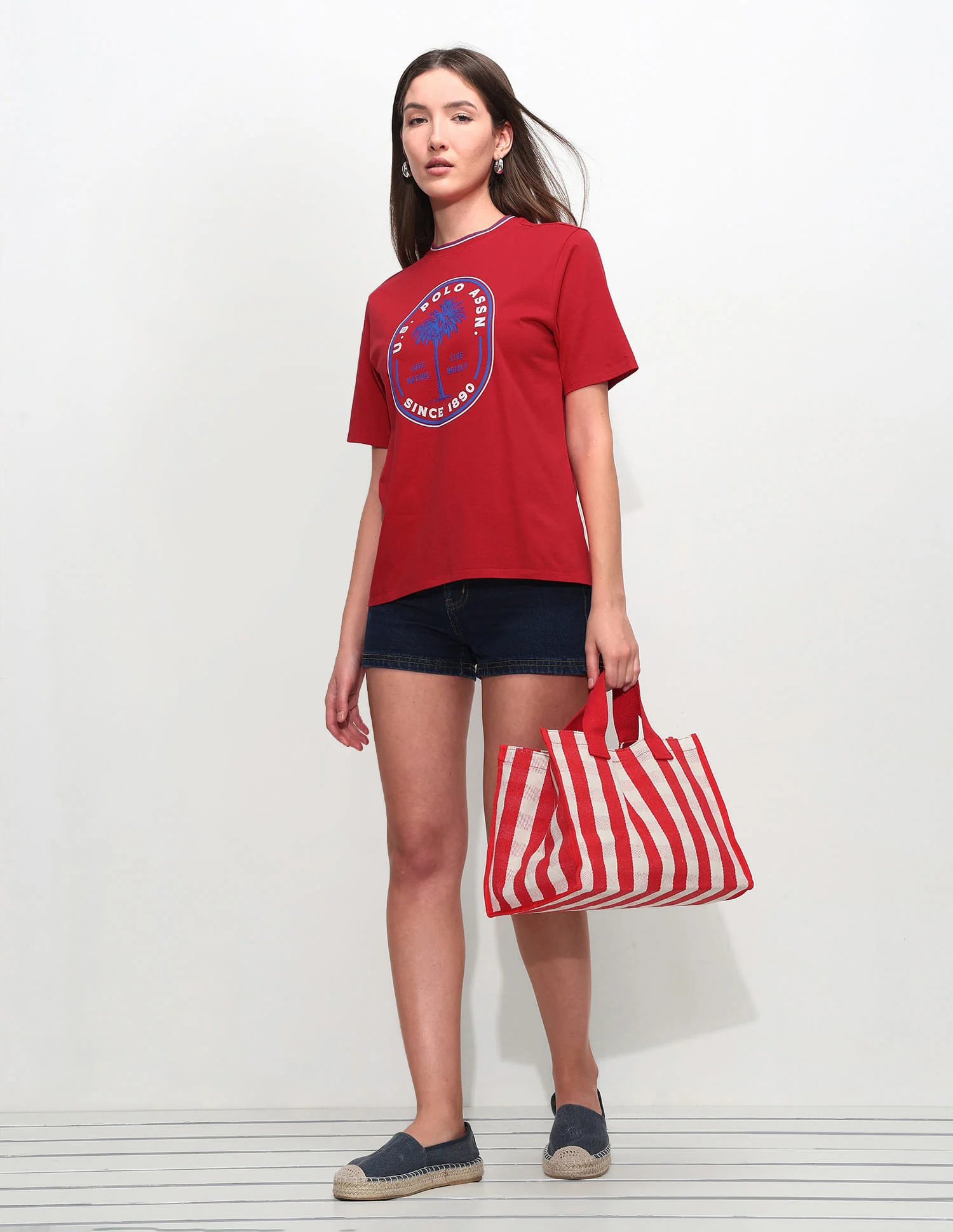Boxy Fit Graphic Printed T-Shirt - Image 3