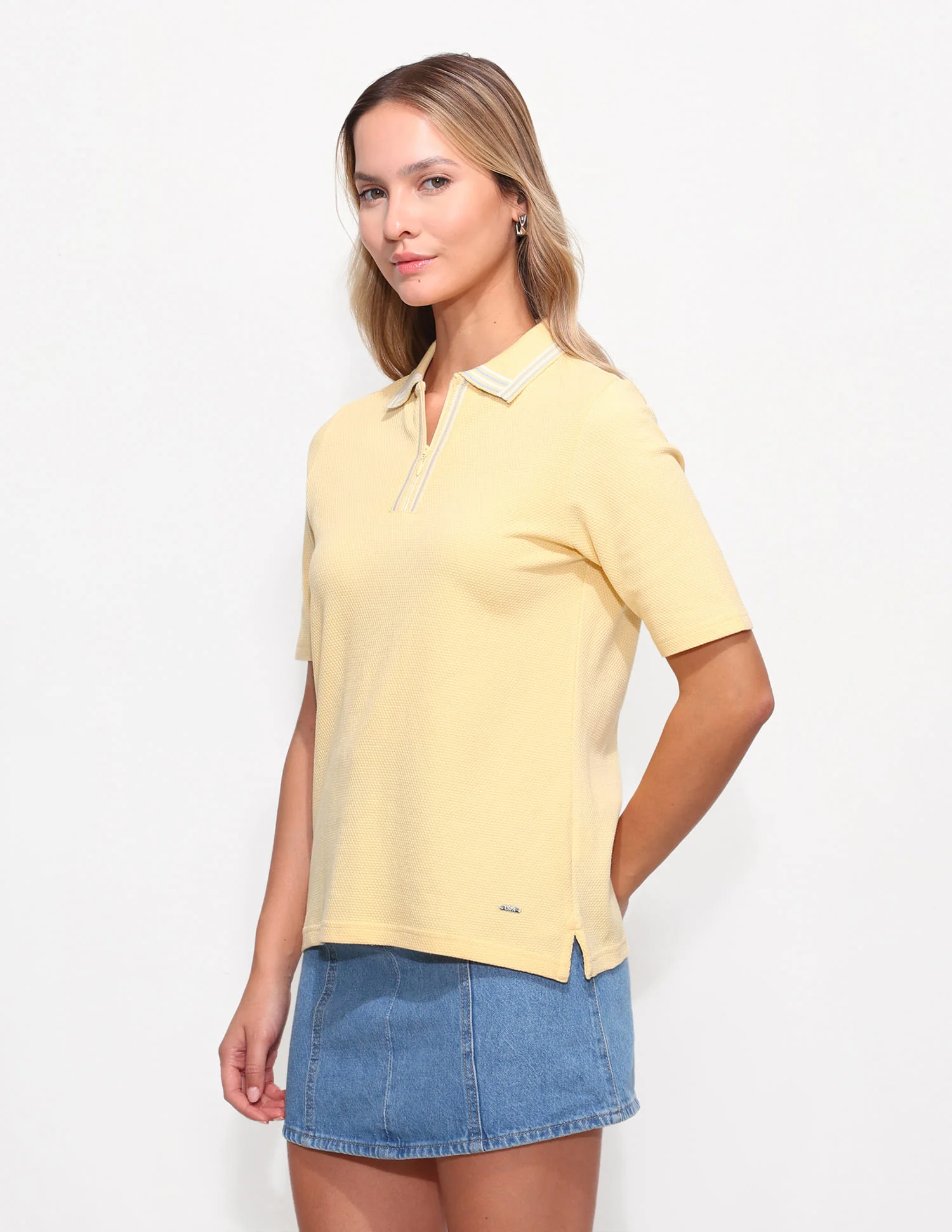 Boxy Fit Textured Polo Shirt - Image 4